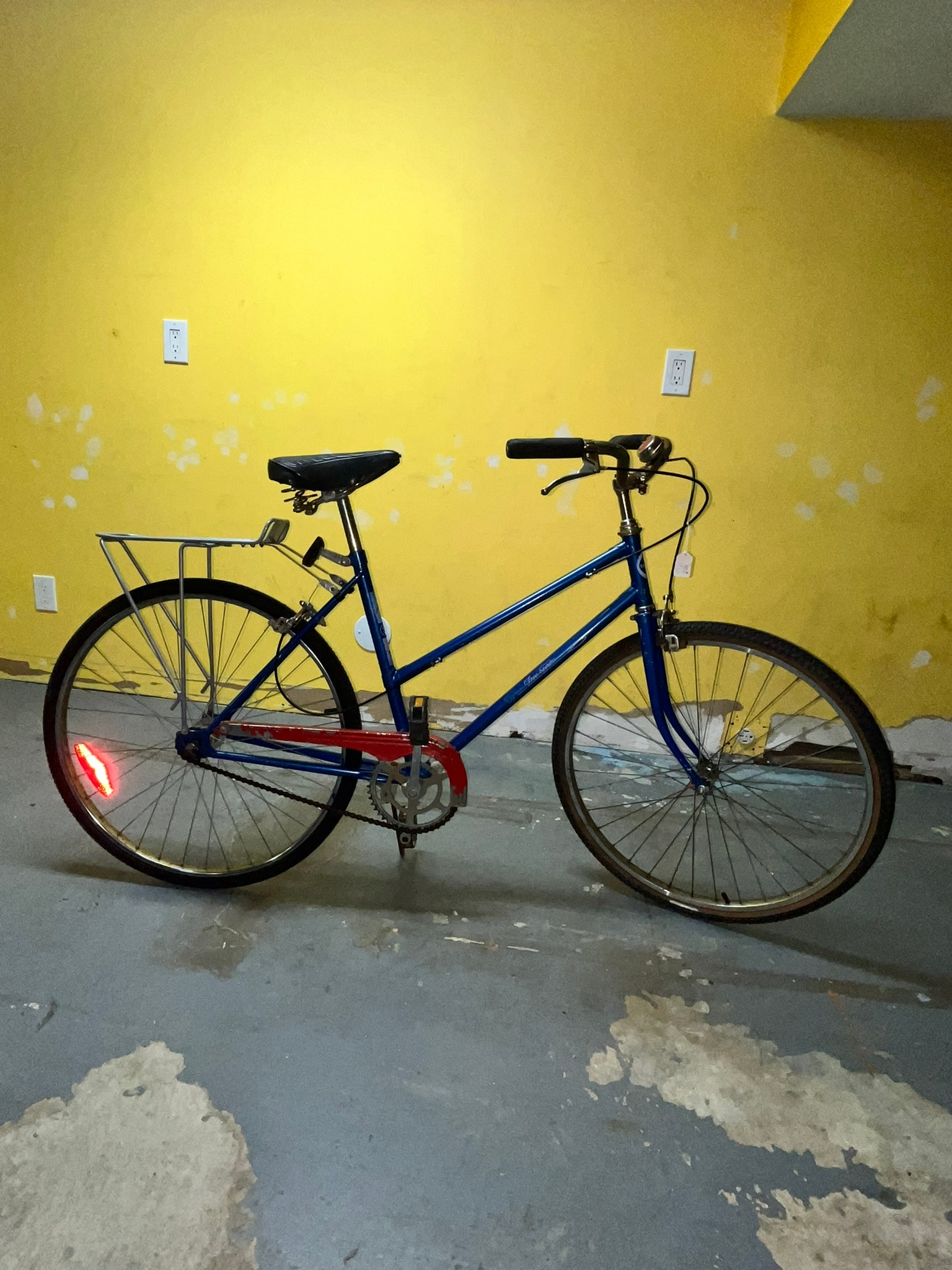 Used Blue Cruiser Vintage Bike with Rear Rack