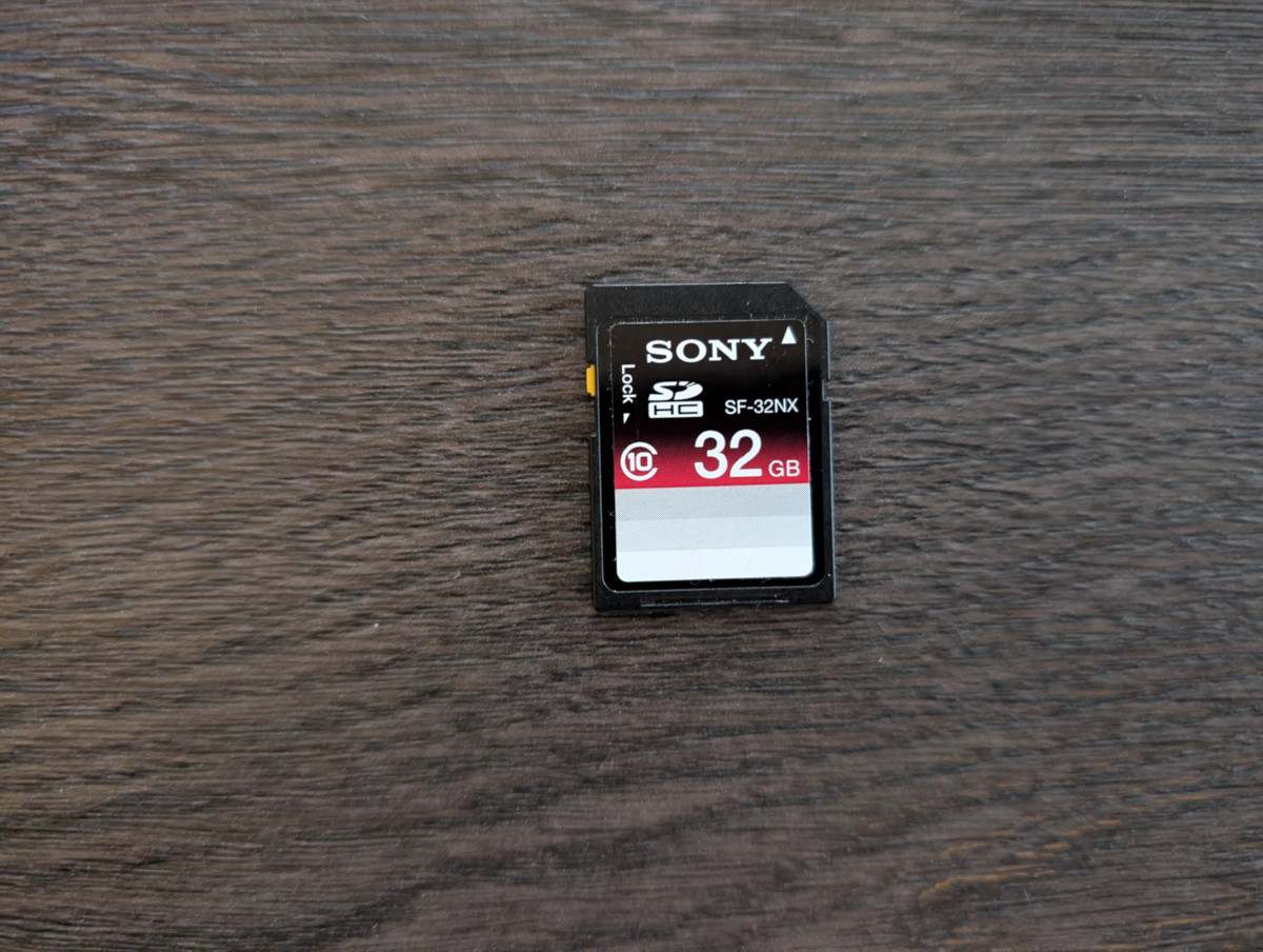 Sony SDHC 32GB card