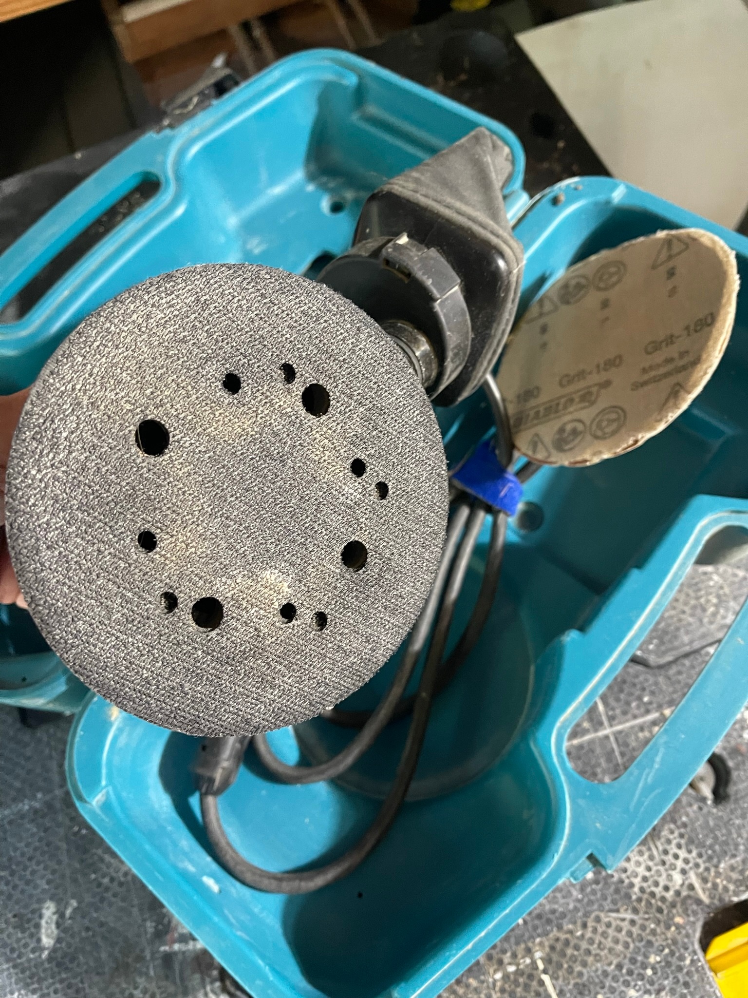 Makita Orbital Sander with Case - photo 2