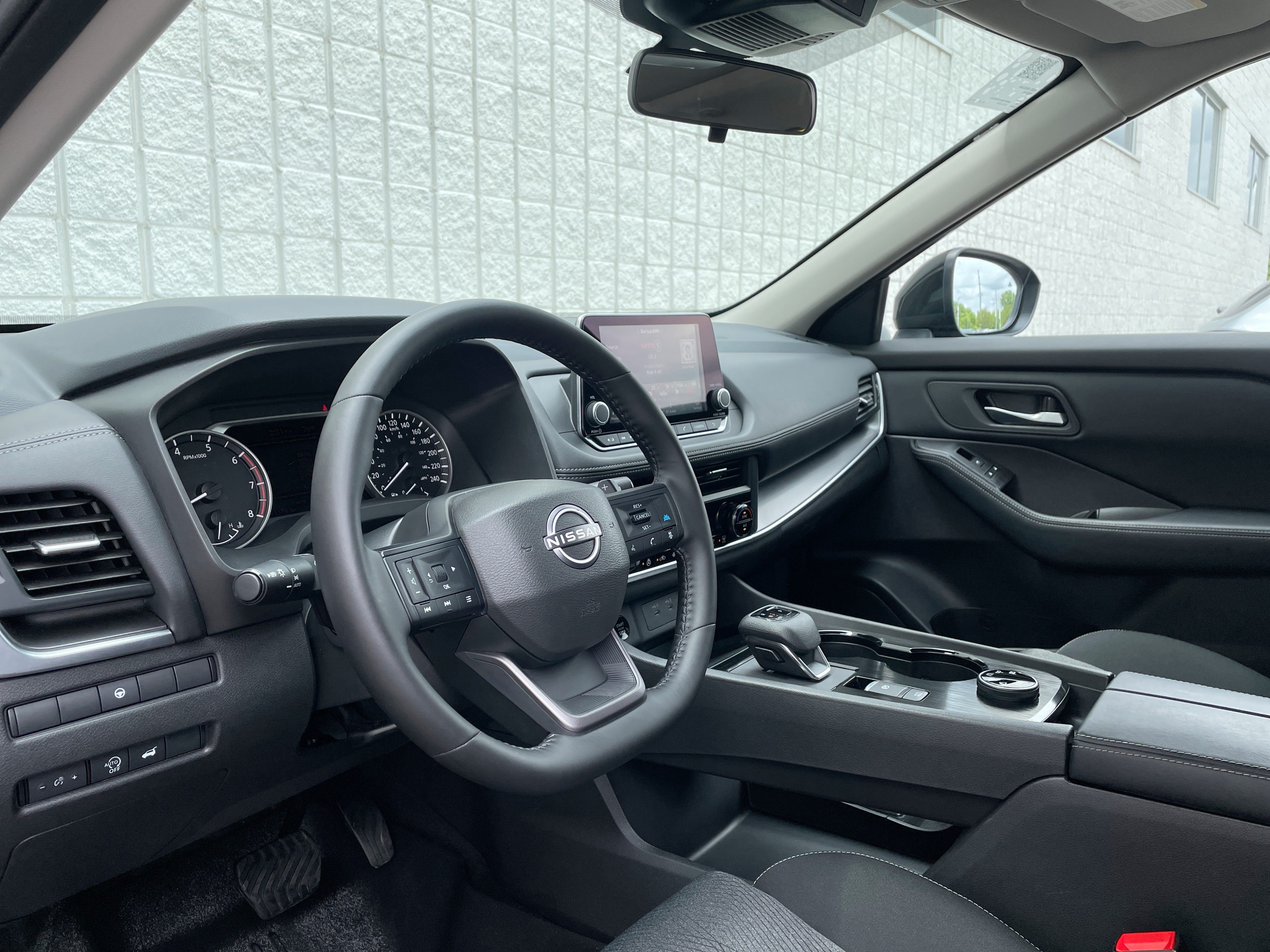 2026 Nissan Rogue SV Moonroof 4dr All-Wheel Drive Sport Utility - photo 4