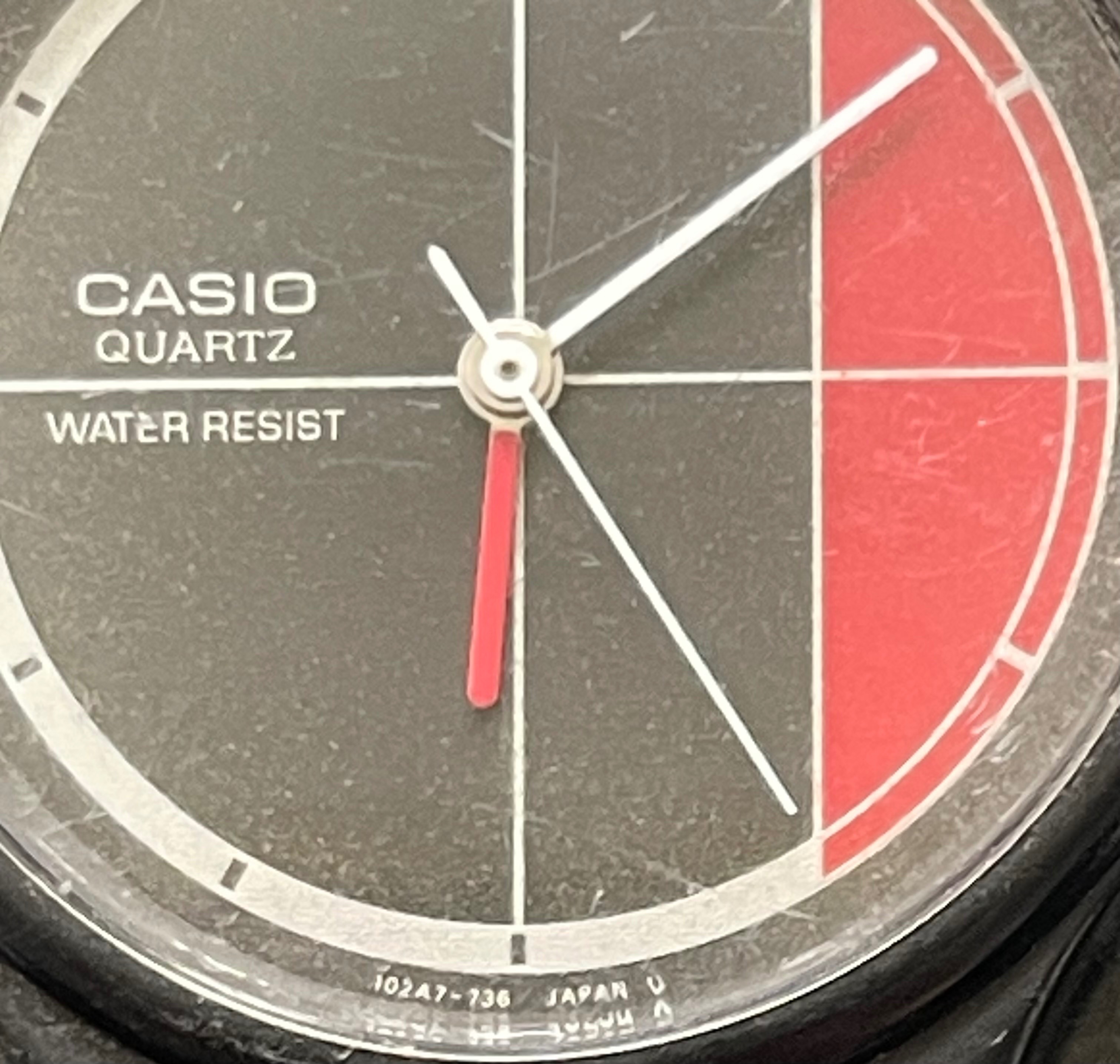 Vintage 80s Casio MQ-25 Red/Black Watch (Needs Battery) - photo 3