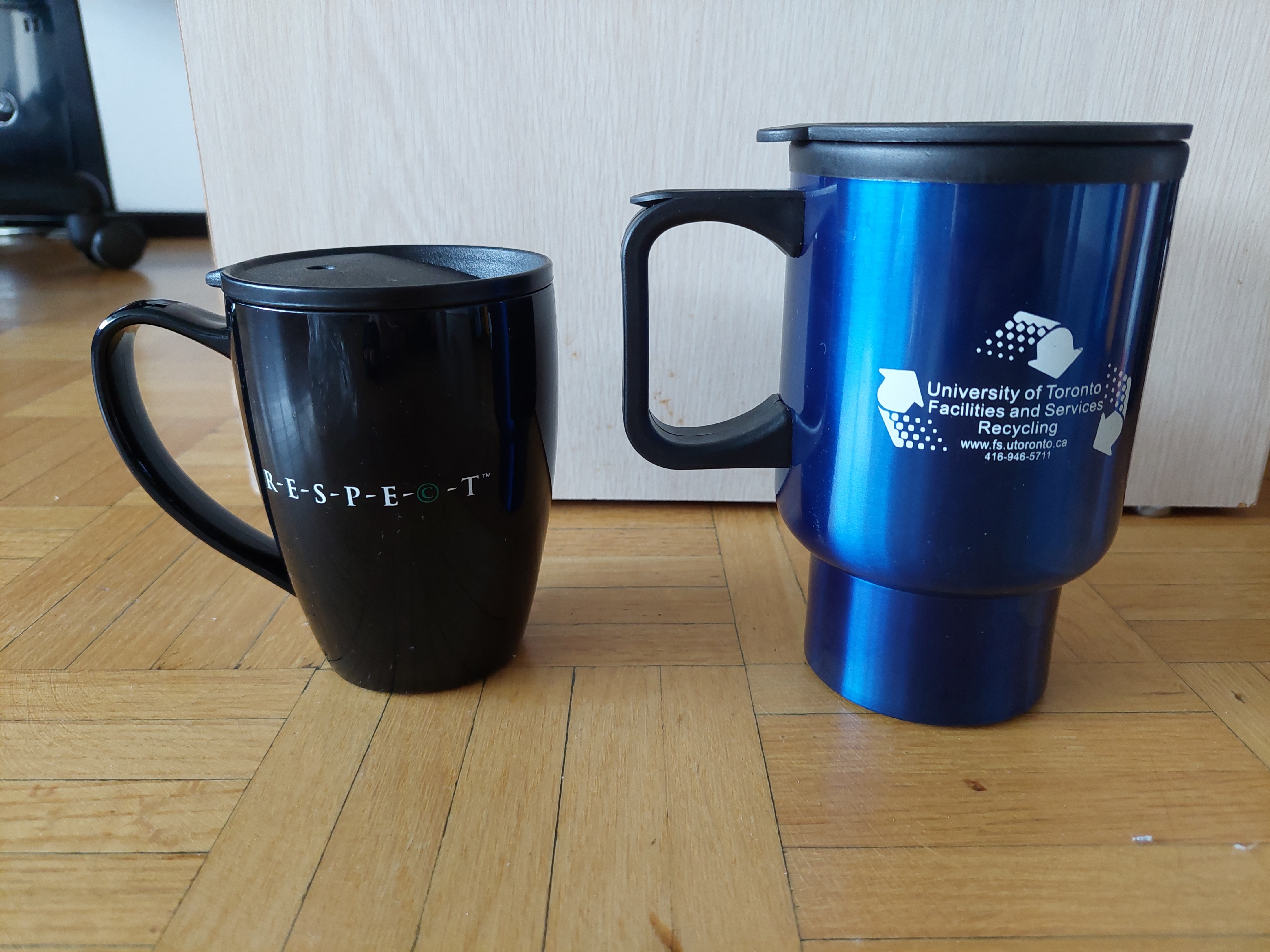 Set of 2 NEW travel mug cups - photo 3