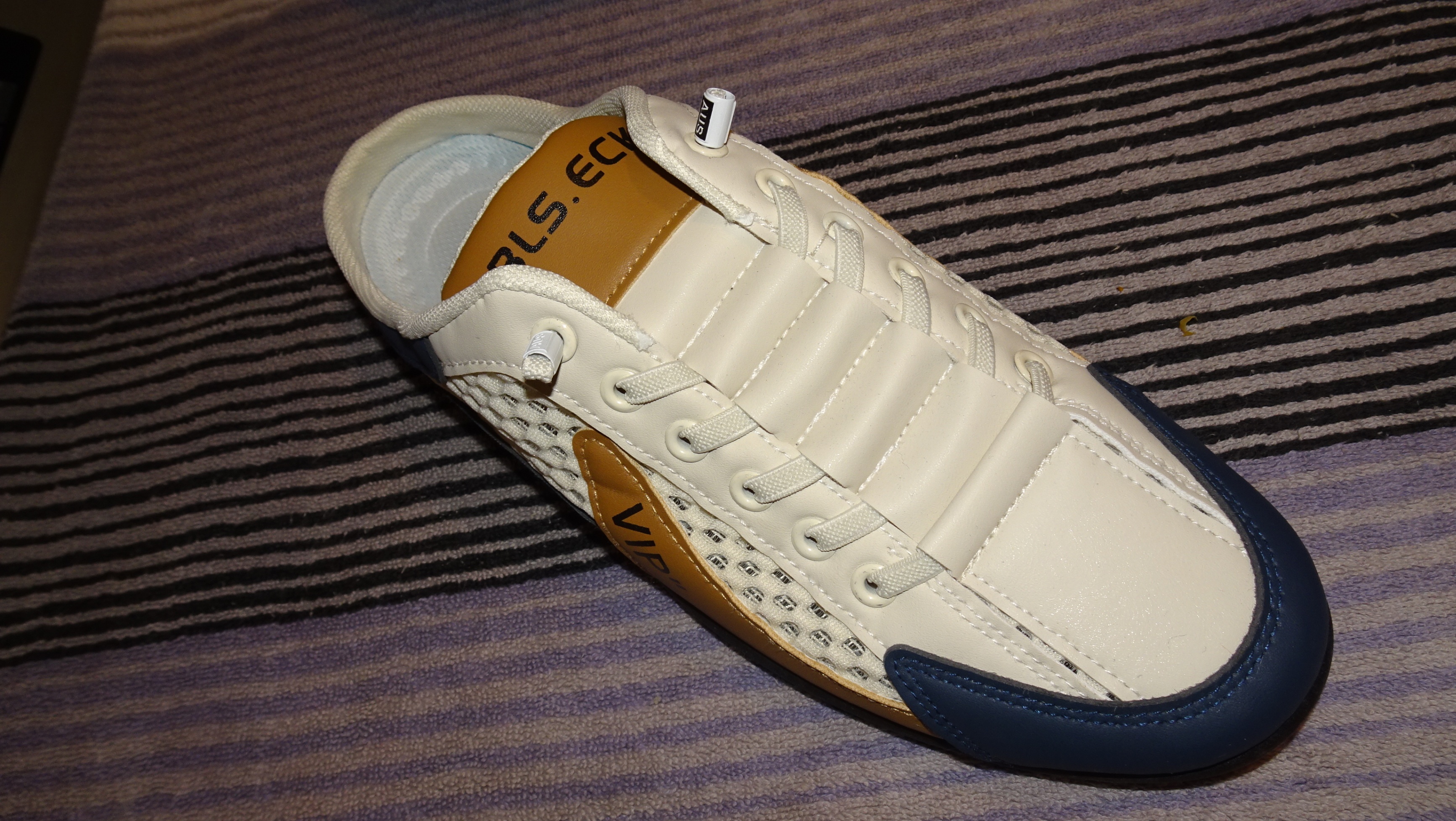 Cacrufel Sneakers Brand NEW - photo 4