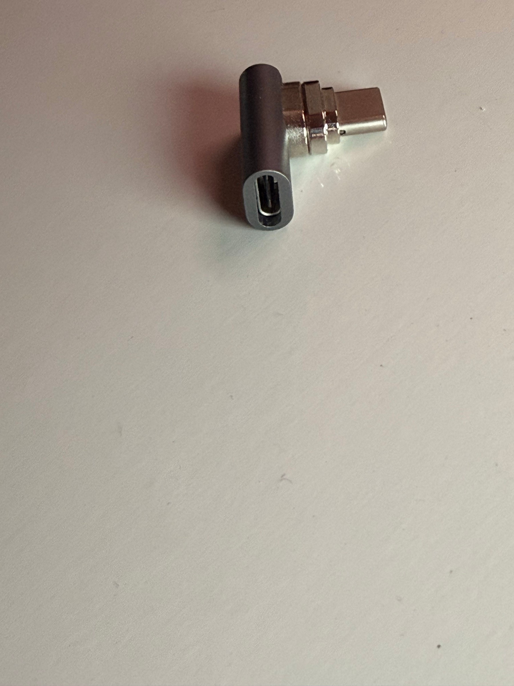 Magnetic USB-C charging adapter set (2 tips + angle connector) - photo 3