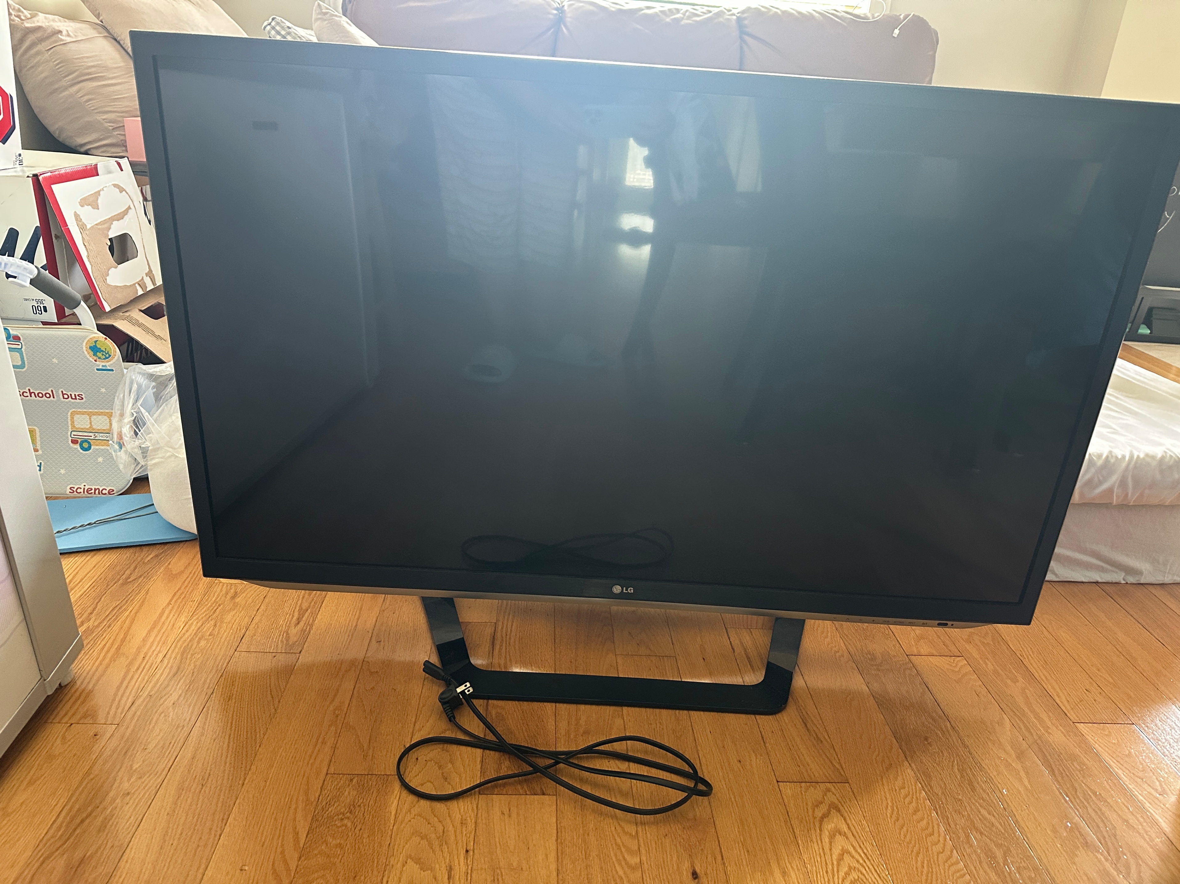 LG 47" Tv