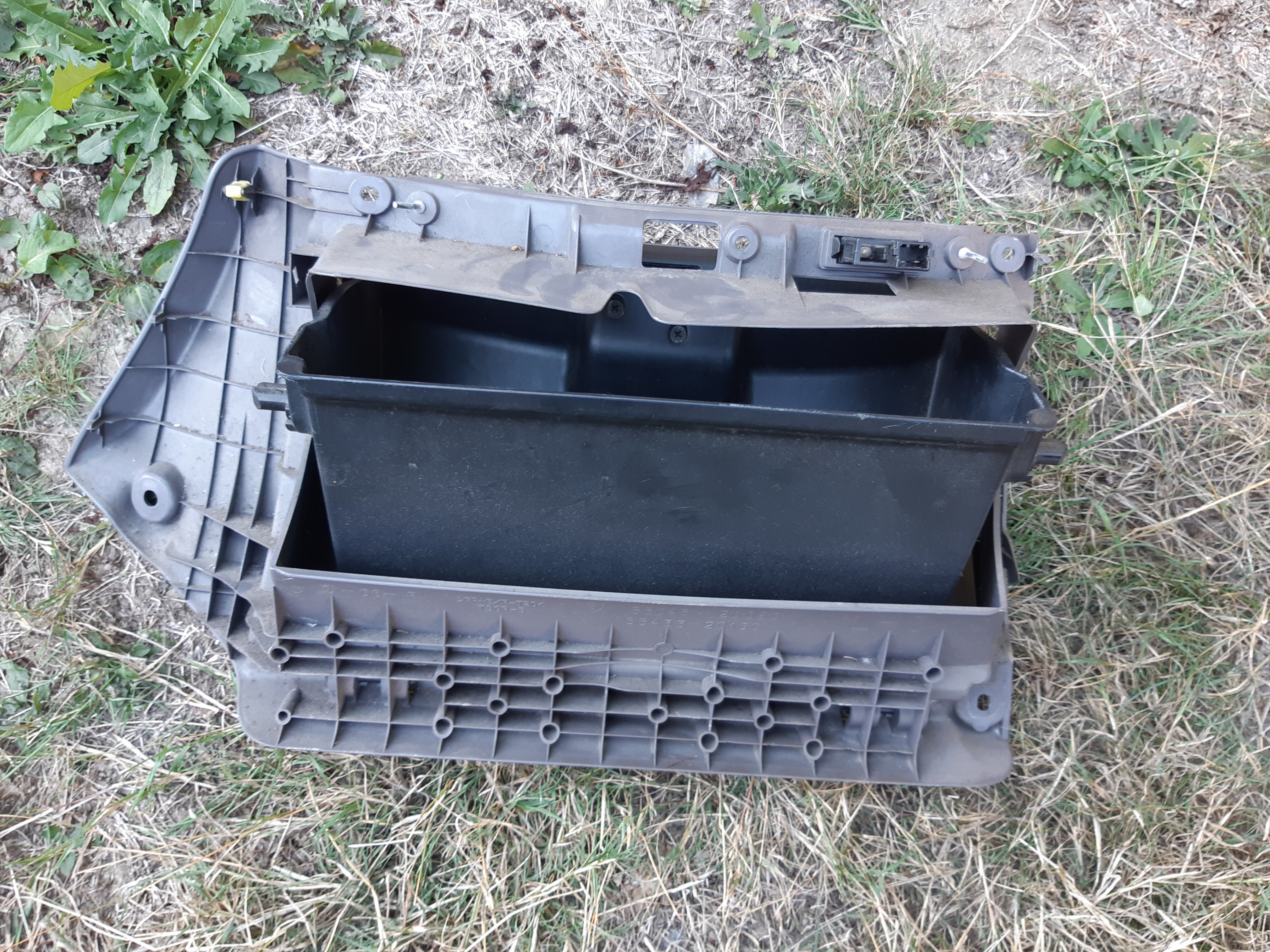 Toyota Celica 00-05 GT/GTS Glove Compartment Box - photo 3