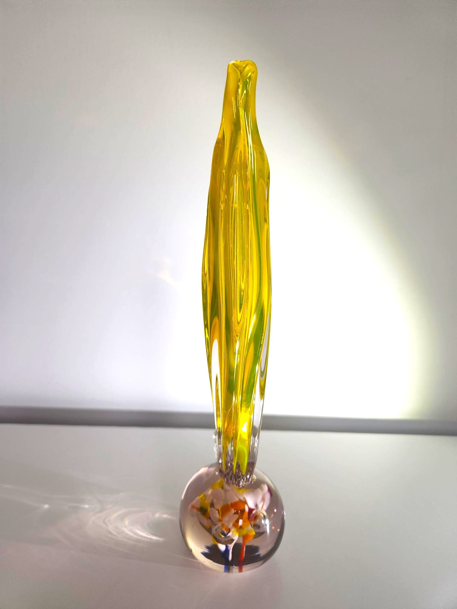 Vintage Art Glass Vase, Spiraling Abstract & Controlled Bubbles - photo 4