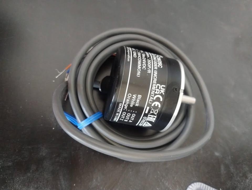 OMRON INCREMENTAL ROTARY ENCODER - photo 4