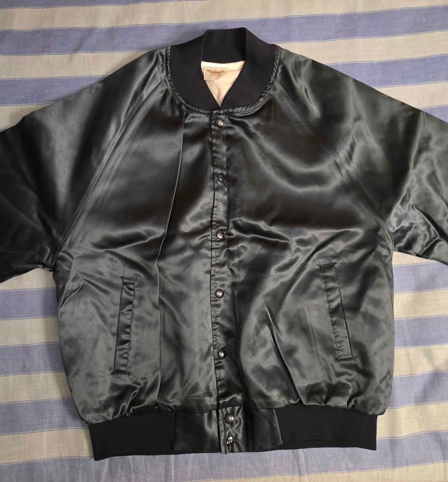 BOMBER JACKET LARGE IN SHINY DARK TEAL COLOURWAY COTTON LINING