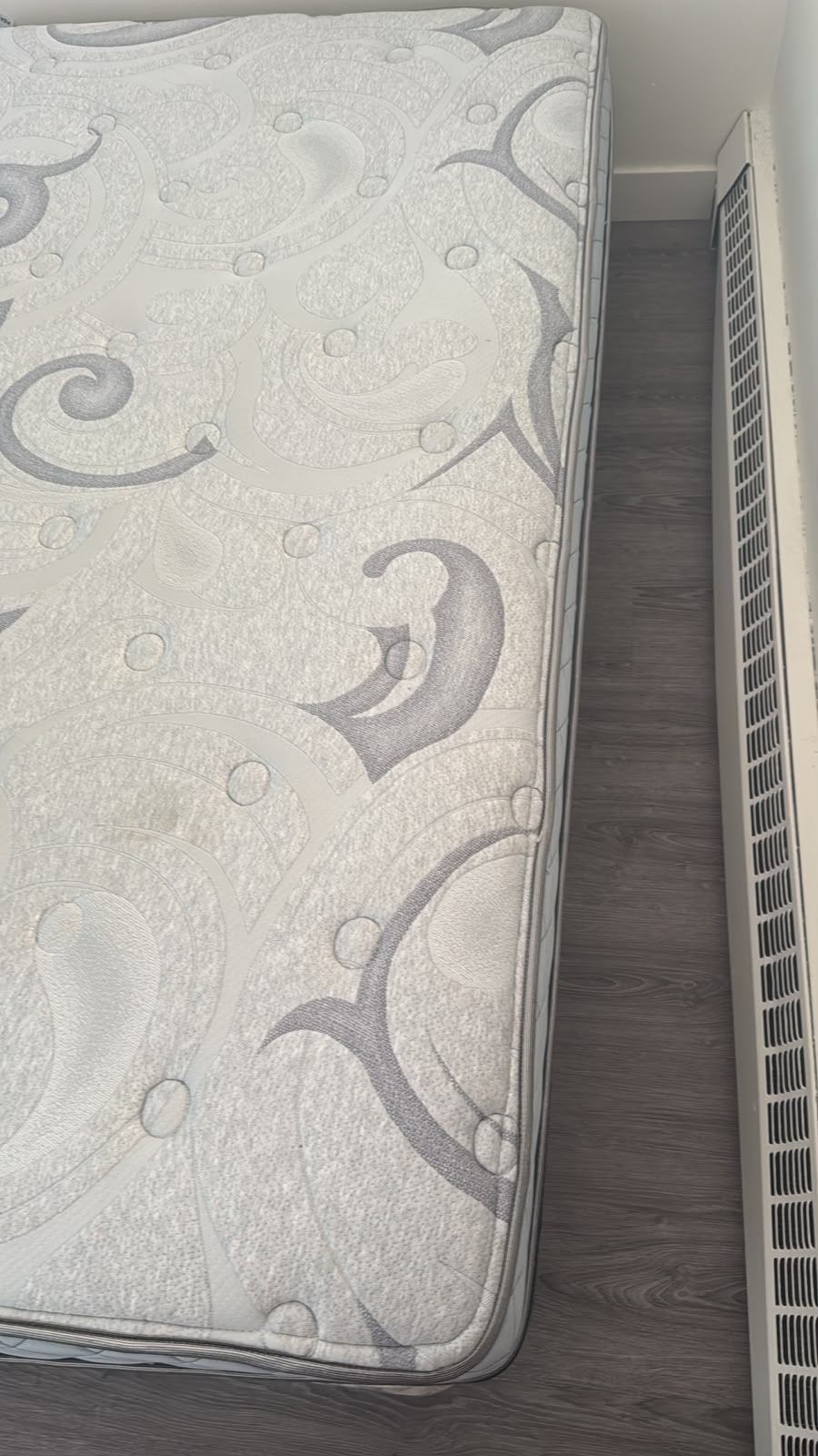 Double bed Mattress + boxe - photo 4
