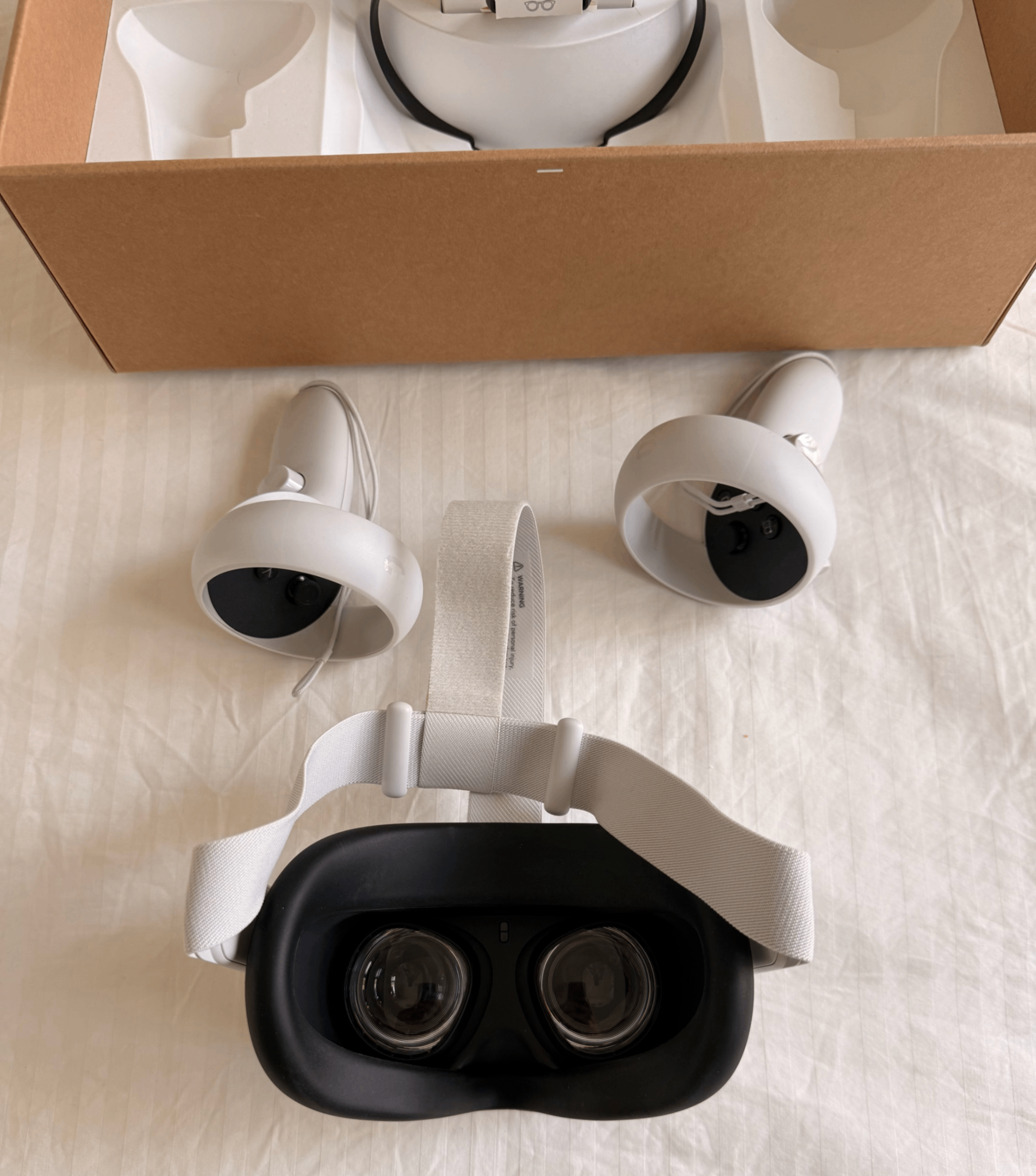 Meta Oculus Quest 2 128GB VR Headset with Touch Controllers - photo 4