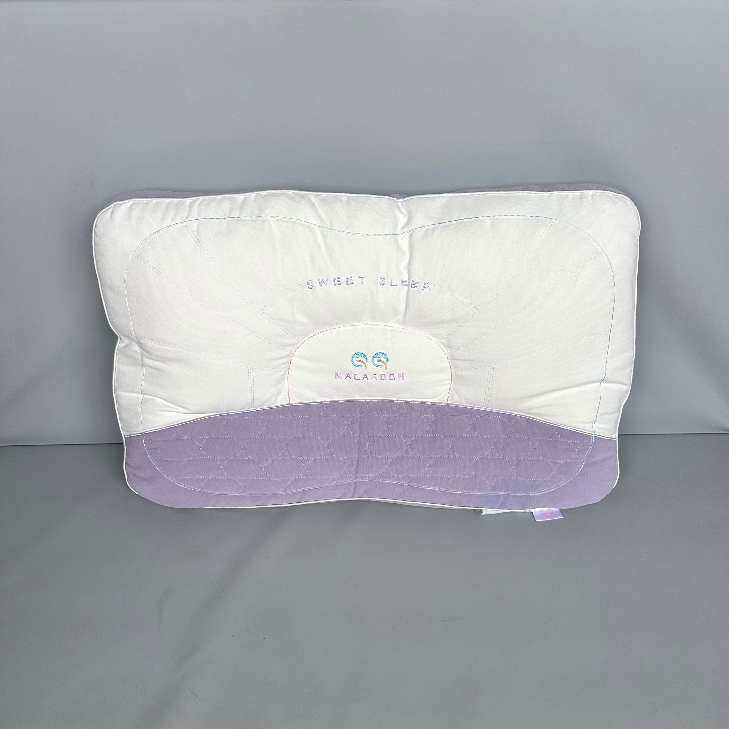 Ergonomic Flat Pillow