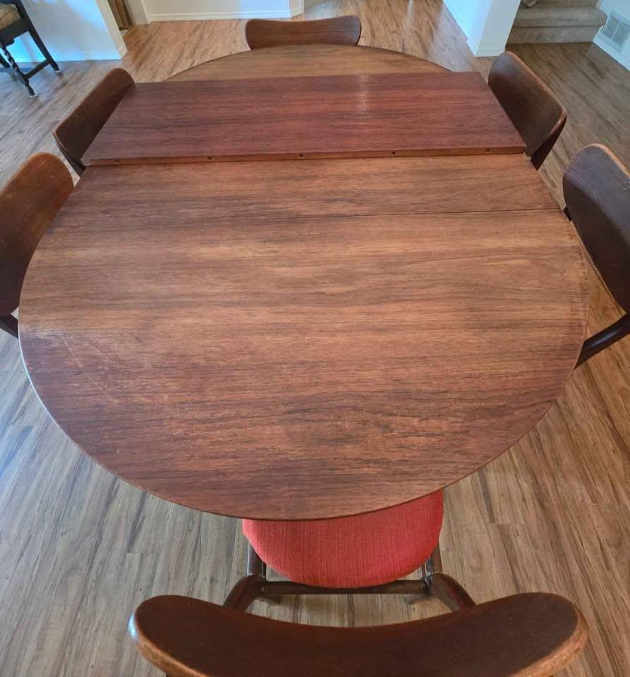 Vintage Danish Teak Dining Set Table with 6 Matching Chairs - photo 3