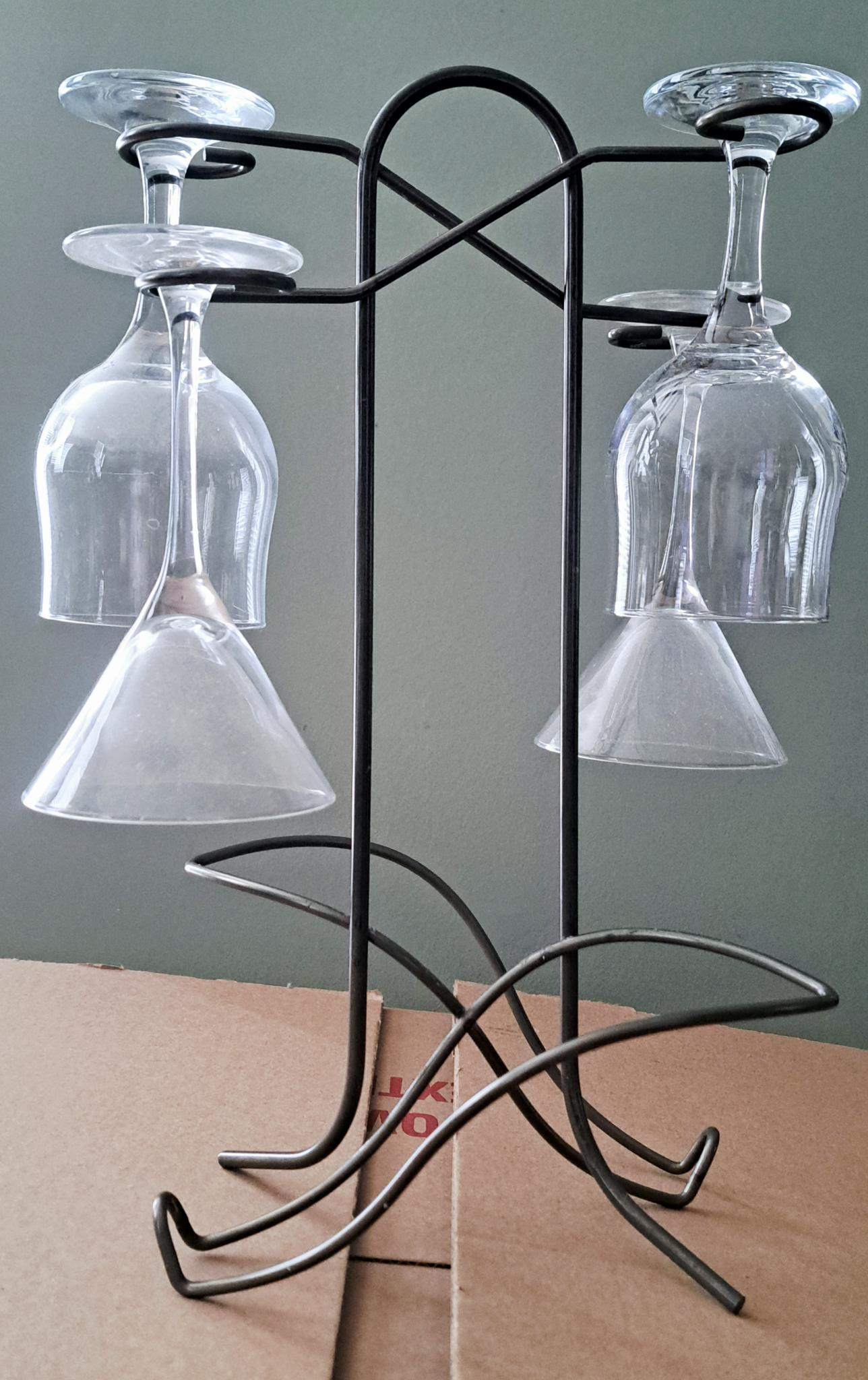 Rack and glasses