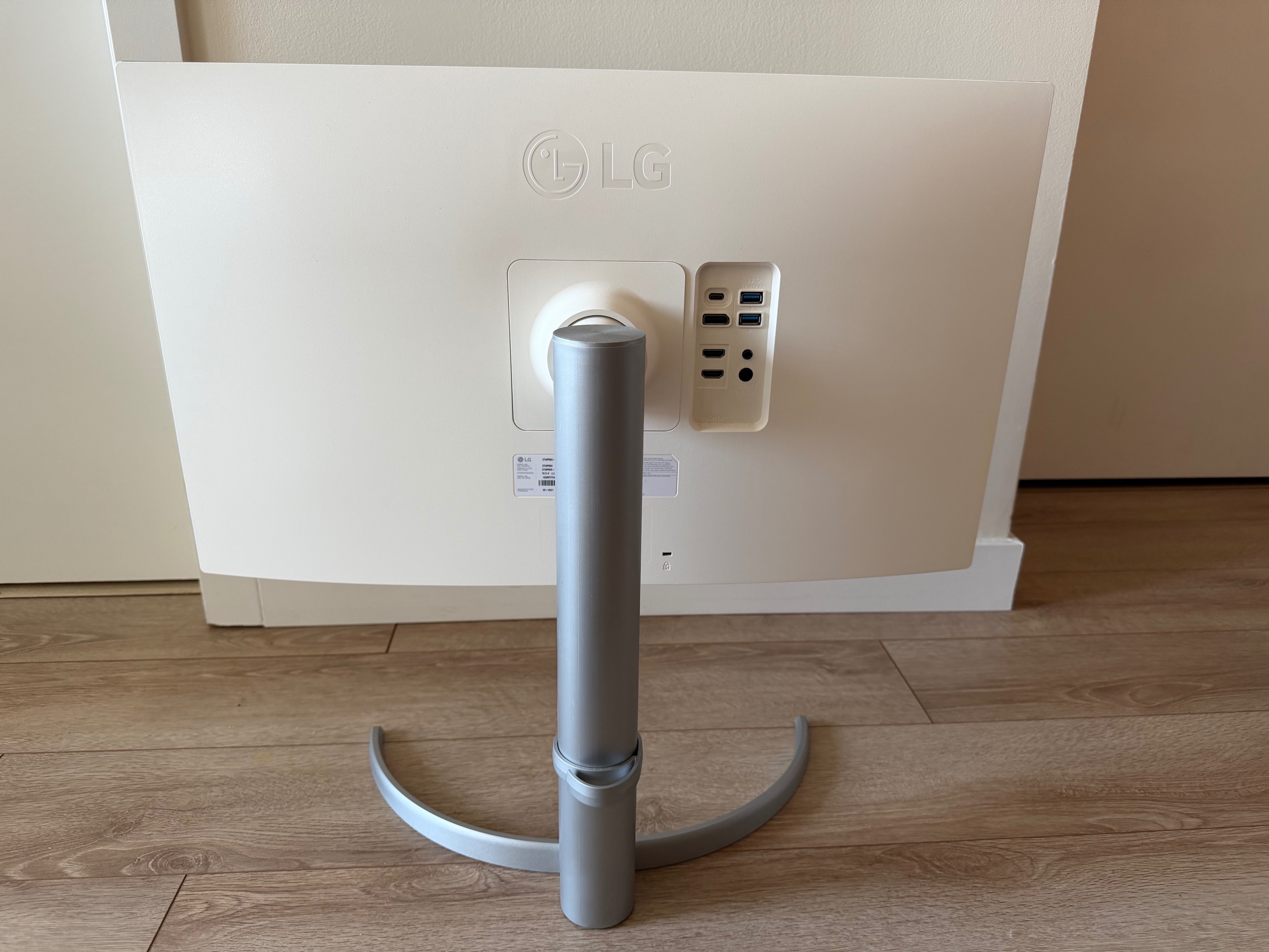 LG 27UP850-W - photo 4