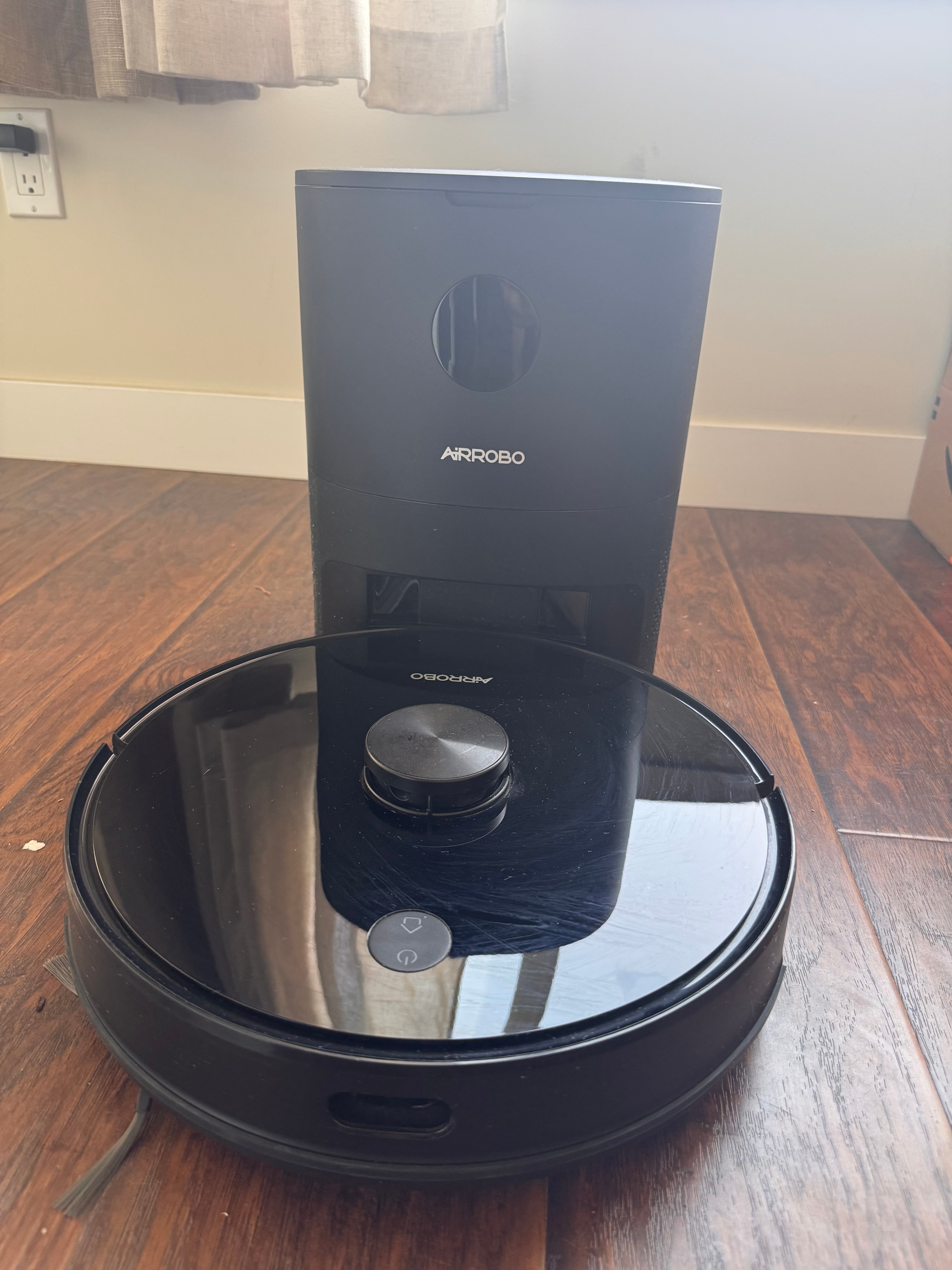 AIRROBO Robot Vacuum & Mop with Self-Empty Base