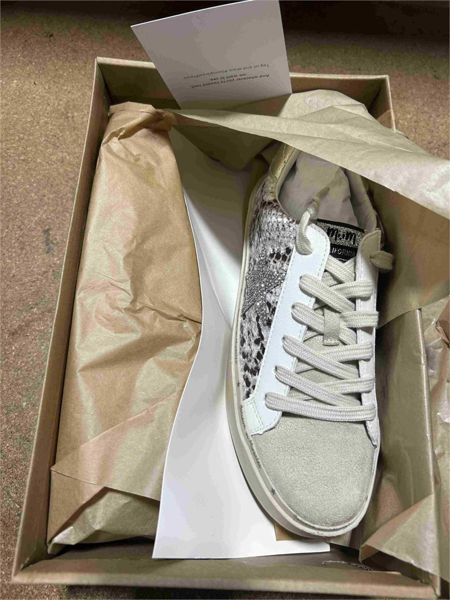 VINTAGE HAVANA Women's Bea Casual and Fashion Sneakers - Size 11 - photo 4