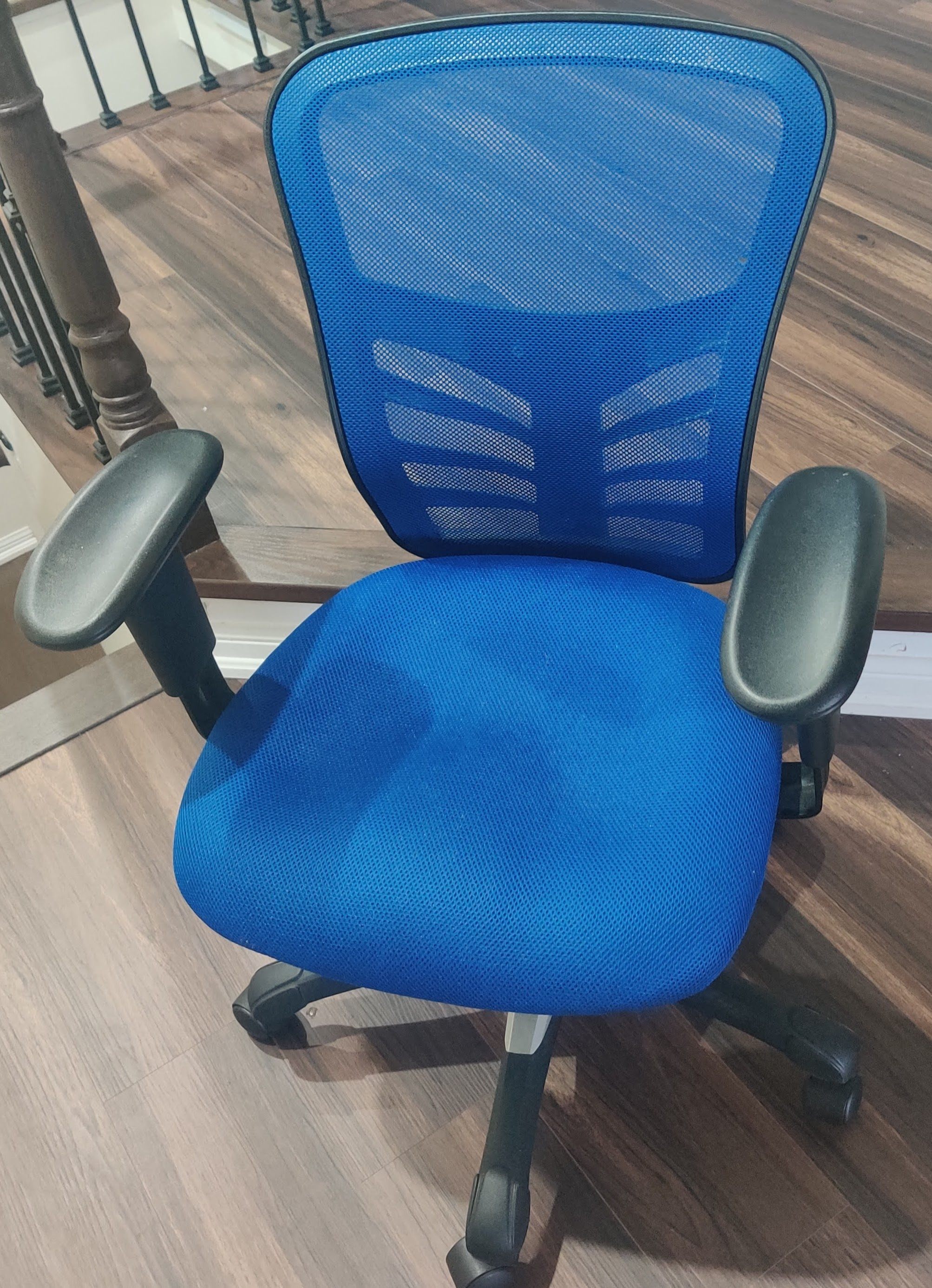 Blue Mesh Office Chair