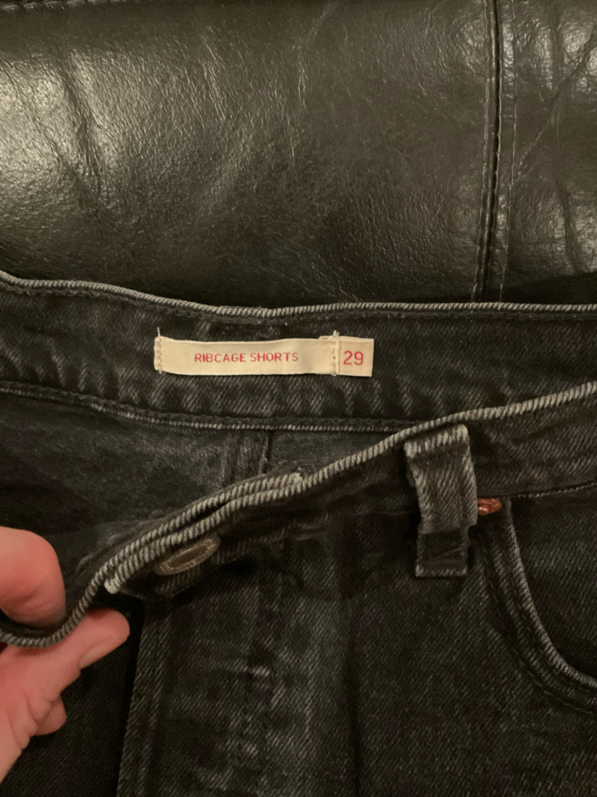 Levi's ribcage shorts size 29 - photo 3