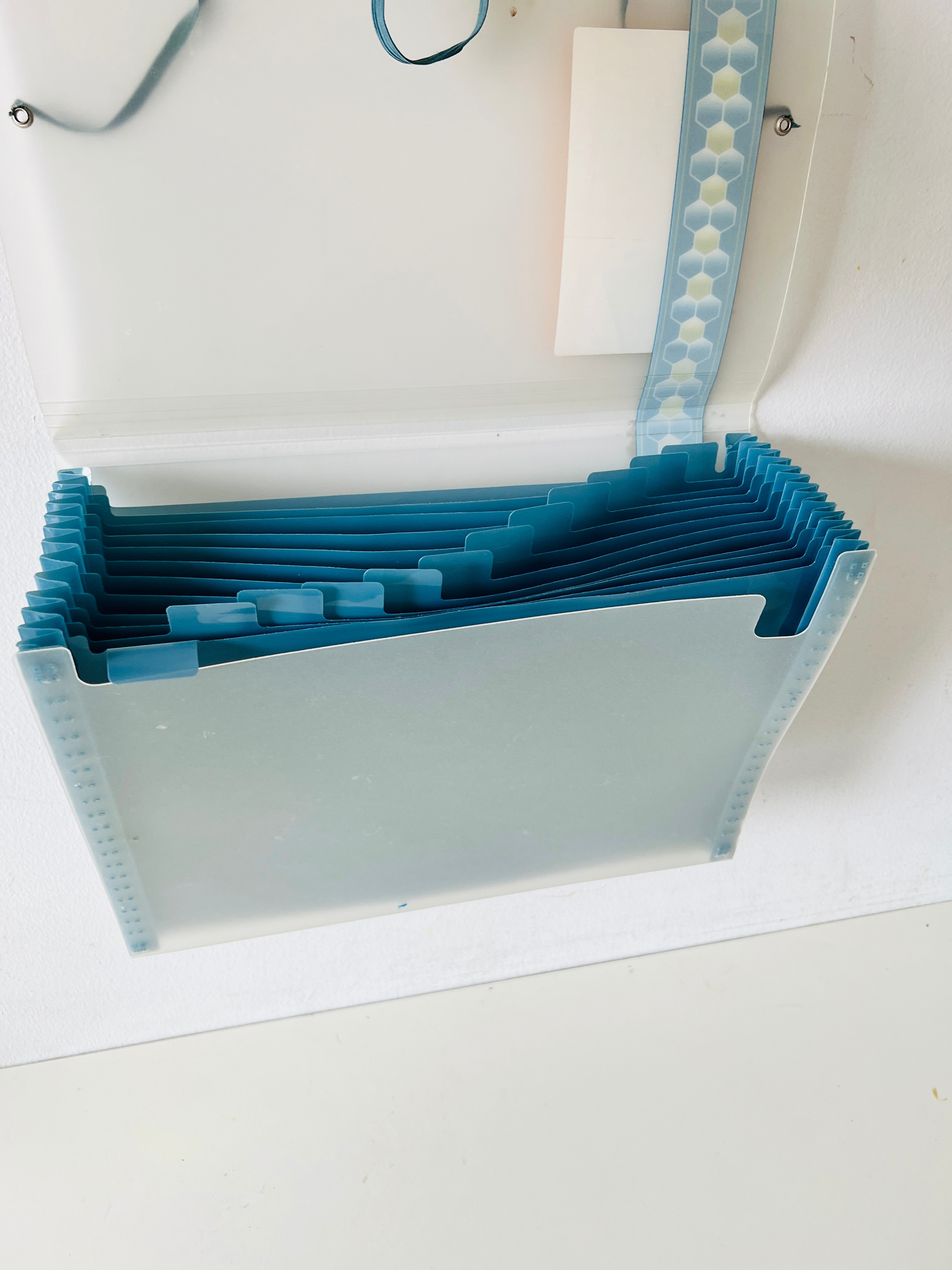 13 pocket file folder & file organizer / accordion folders - photo 3