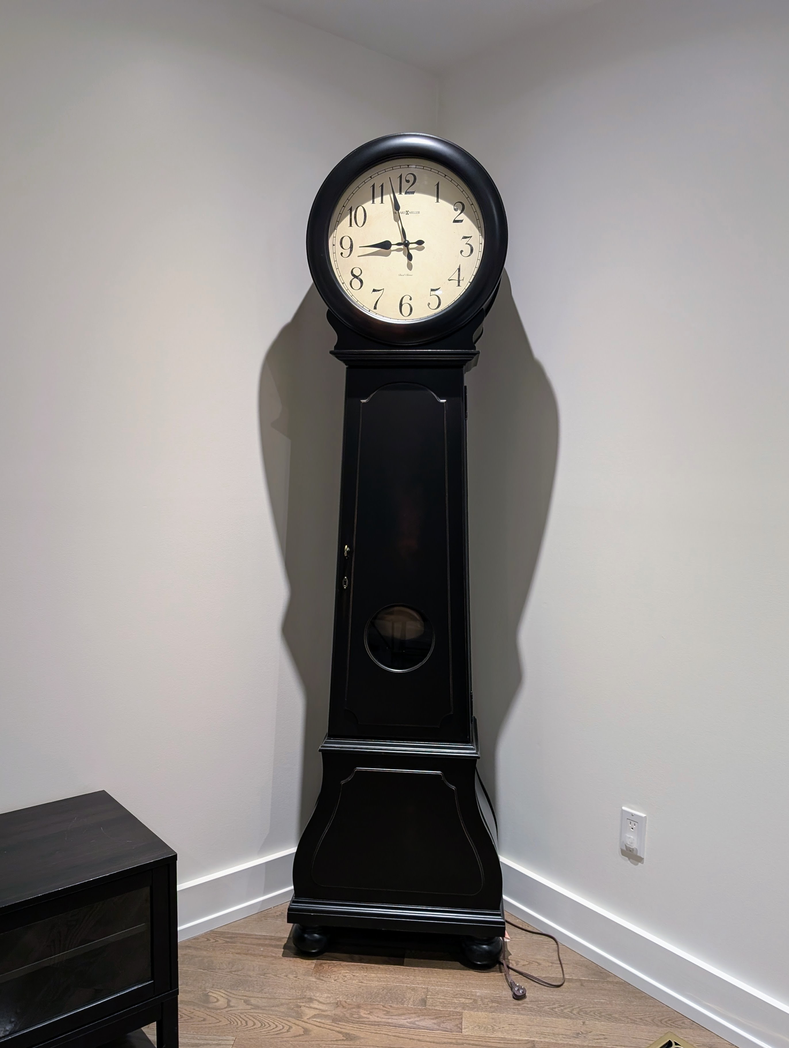 Howard Miller Grandfather Clock - photo 2