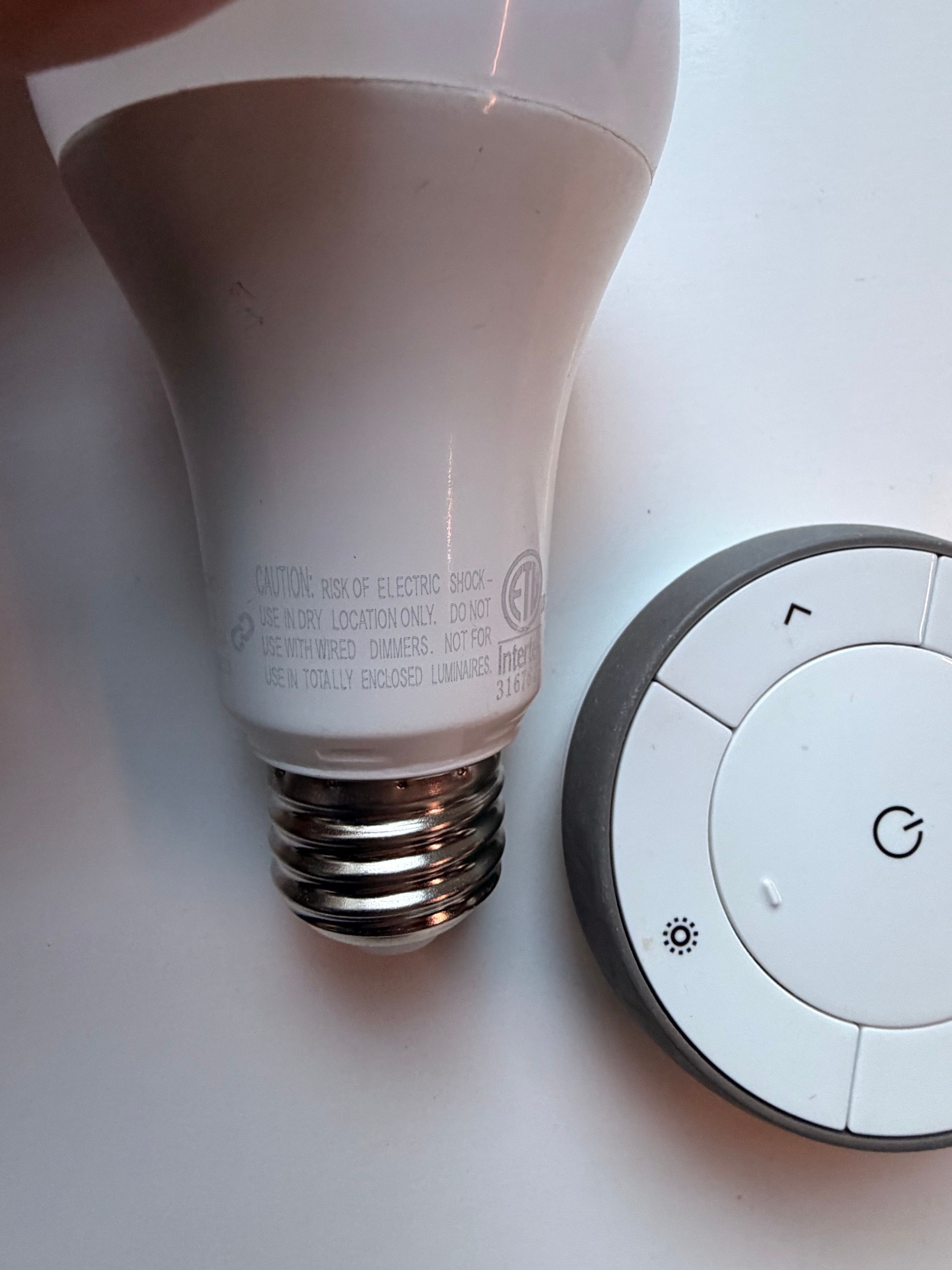 IKEA TRÅDFRI smart bulb + wireless remote - photo 2