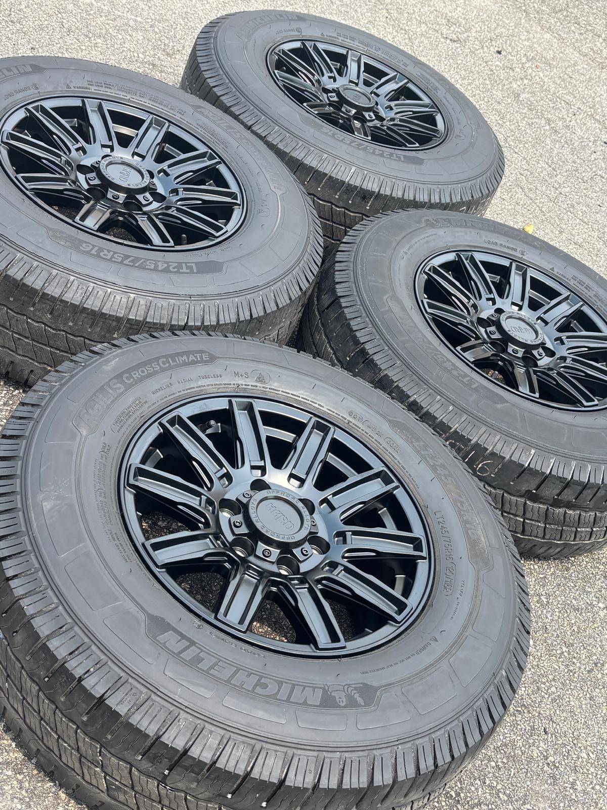 NEW 16"DAI(6x130)+used LT245/75/R16 Michelin A/W- SPRINTER - photo 5