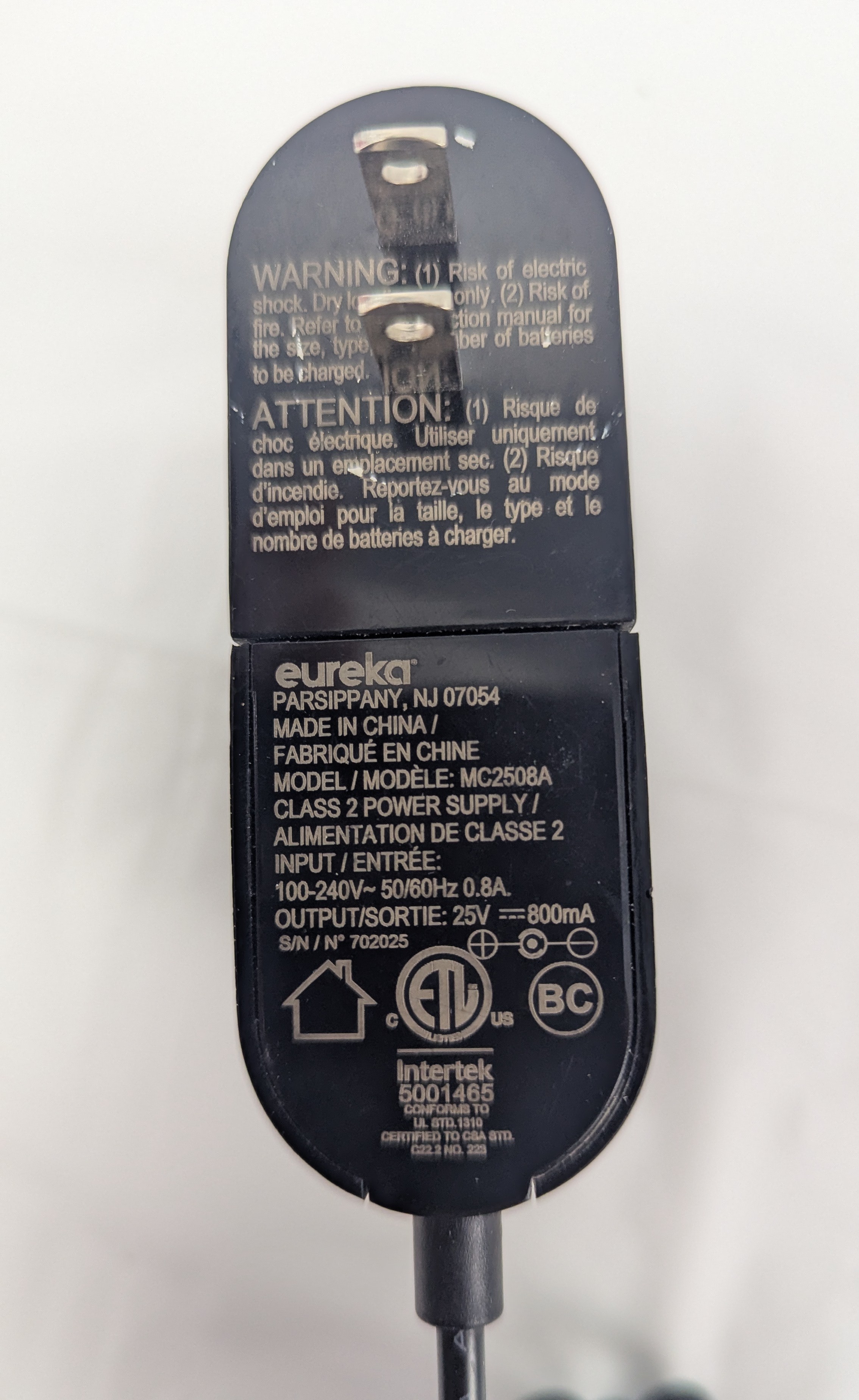 Original OEM 25V AC Adapter Charger MC2508A for Eureka - photo 2