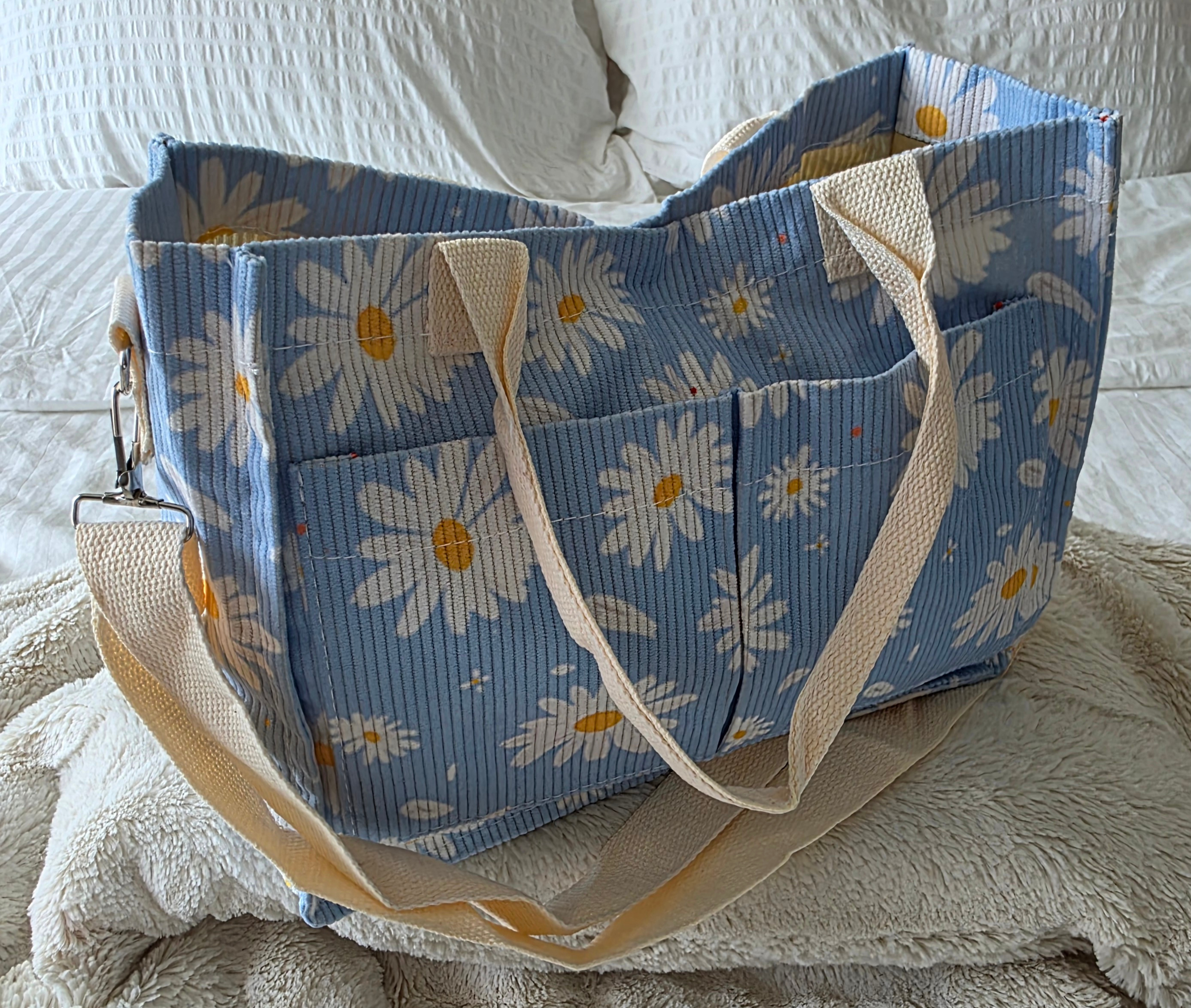 Ladies-Medium-Summer Style "Daisy Pattern"-Corduroy Tote Bag - photo 2