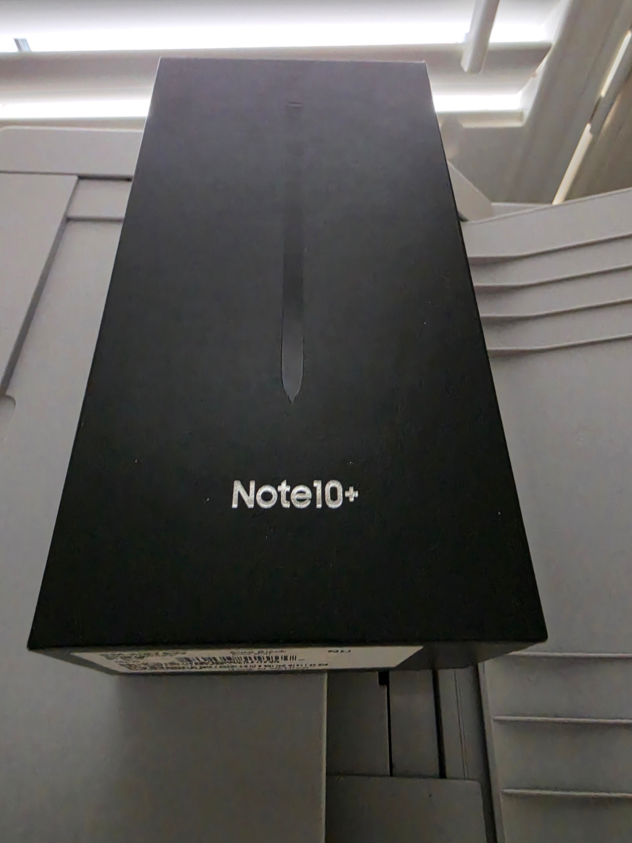 Note 10+ Unlocked 256GB with Spigen Case - photo 2