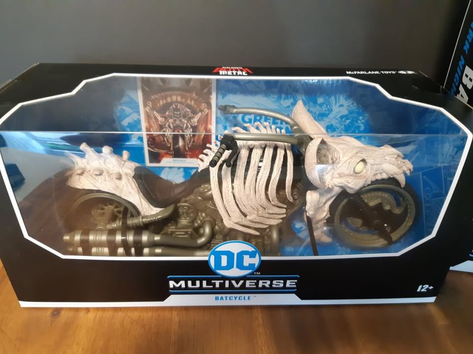 DC MULTIVERSE McFarlane BATMAN Dark Knights : Death Metal Bundle - photo 2