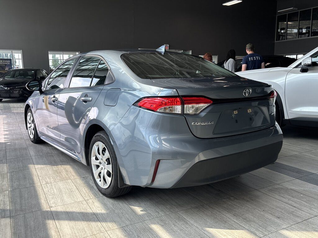 2025 Toyota Corolla - photo 3