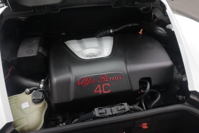Alfa Romeo 4C - photo 2