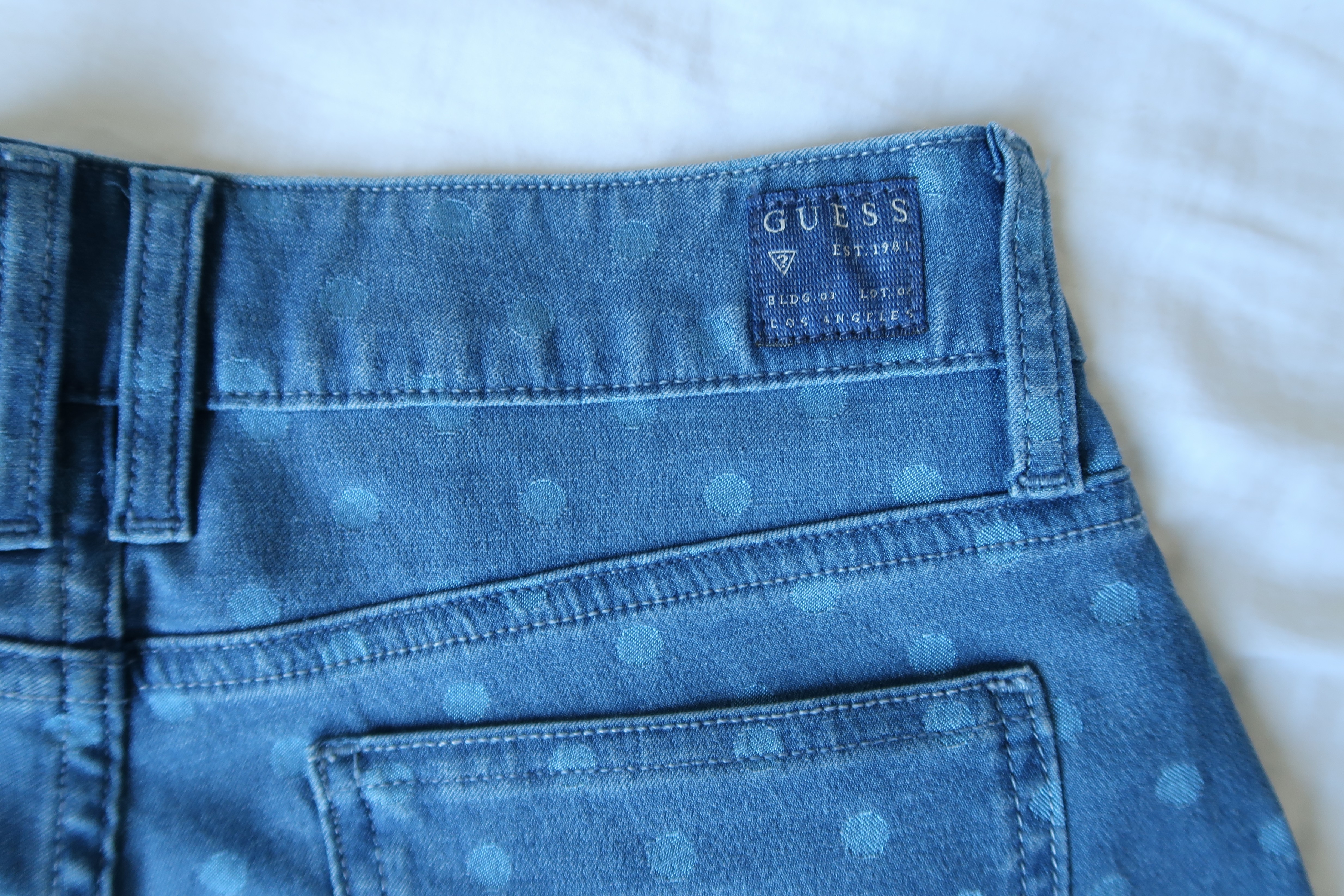 GUESS Cute Polka Dot Denim Jean Shorts - photo 4
