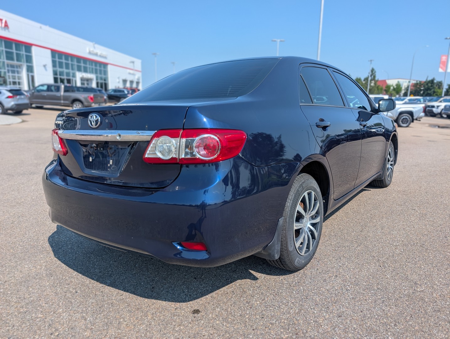 2013 Toyota Corolla - photo 4