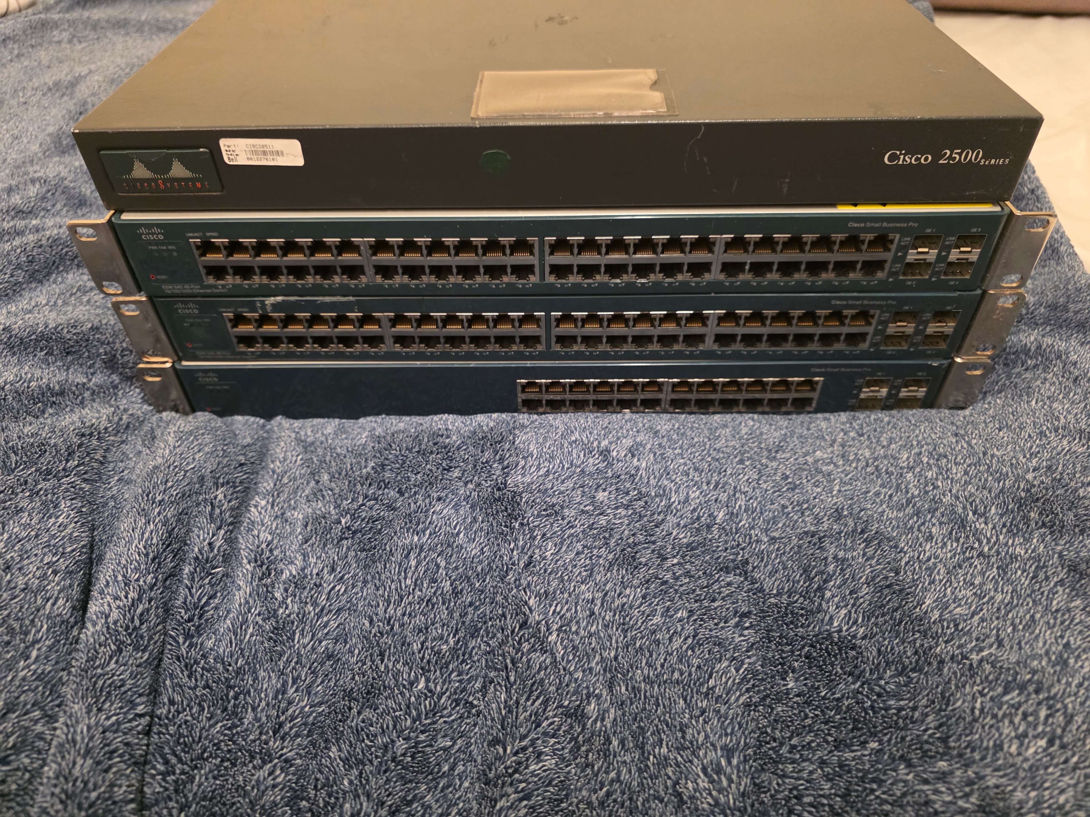 Cisco Home Lab Setup: (3) 48-Port Gigabit Switches, 2500 Router