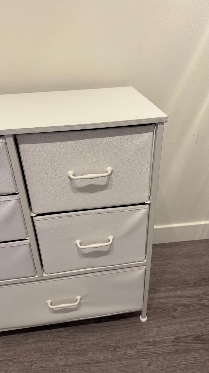 White 9-Drawer Storage Dresser - photo 4
