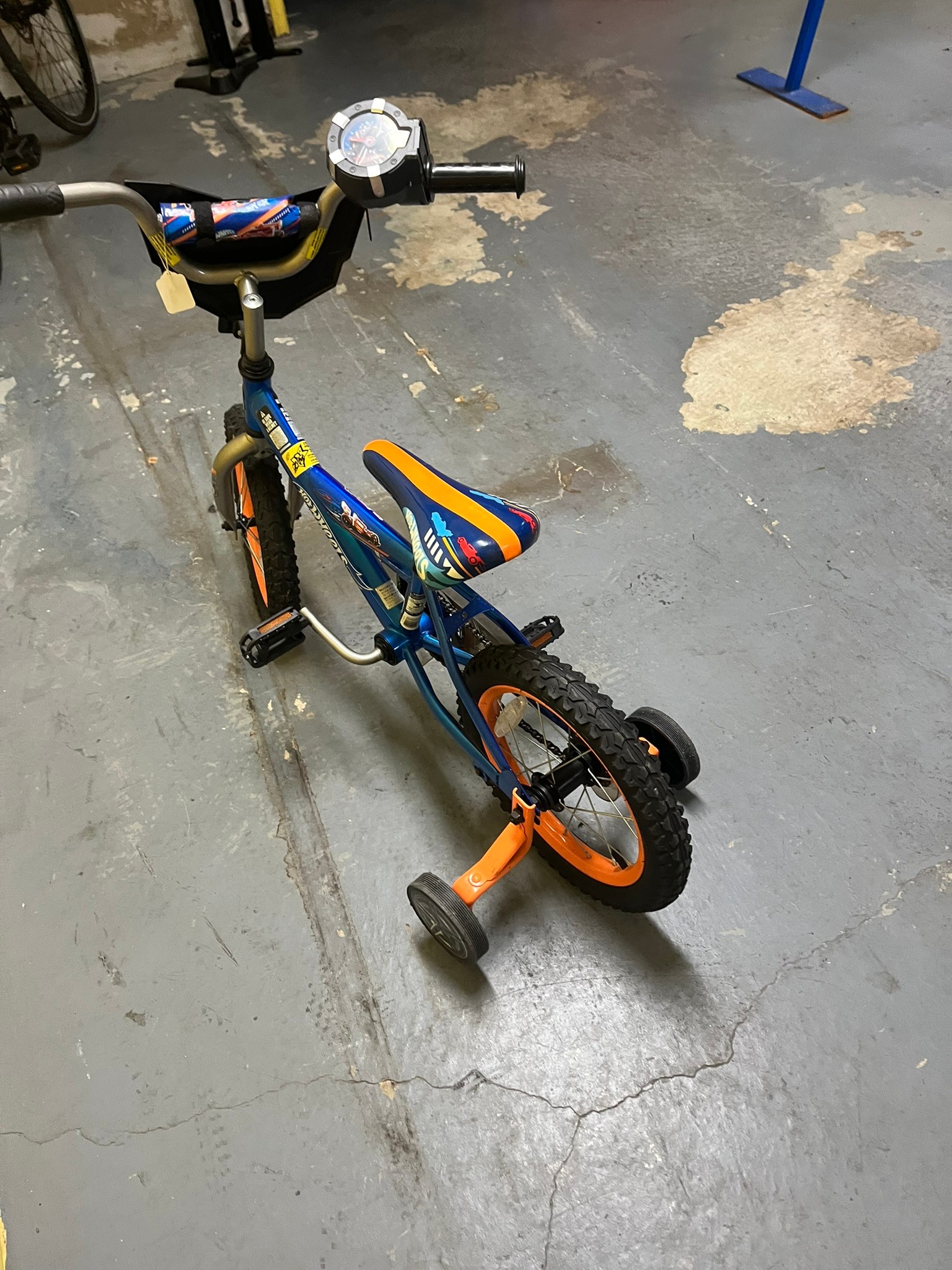 Used Hot Wheels Kids Training Bike - photo 2