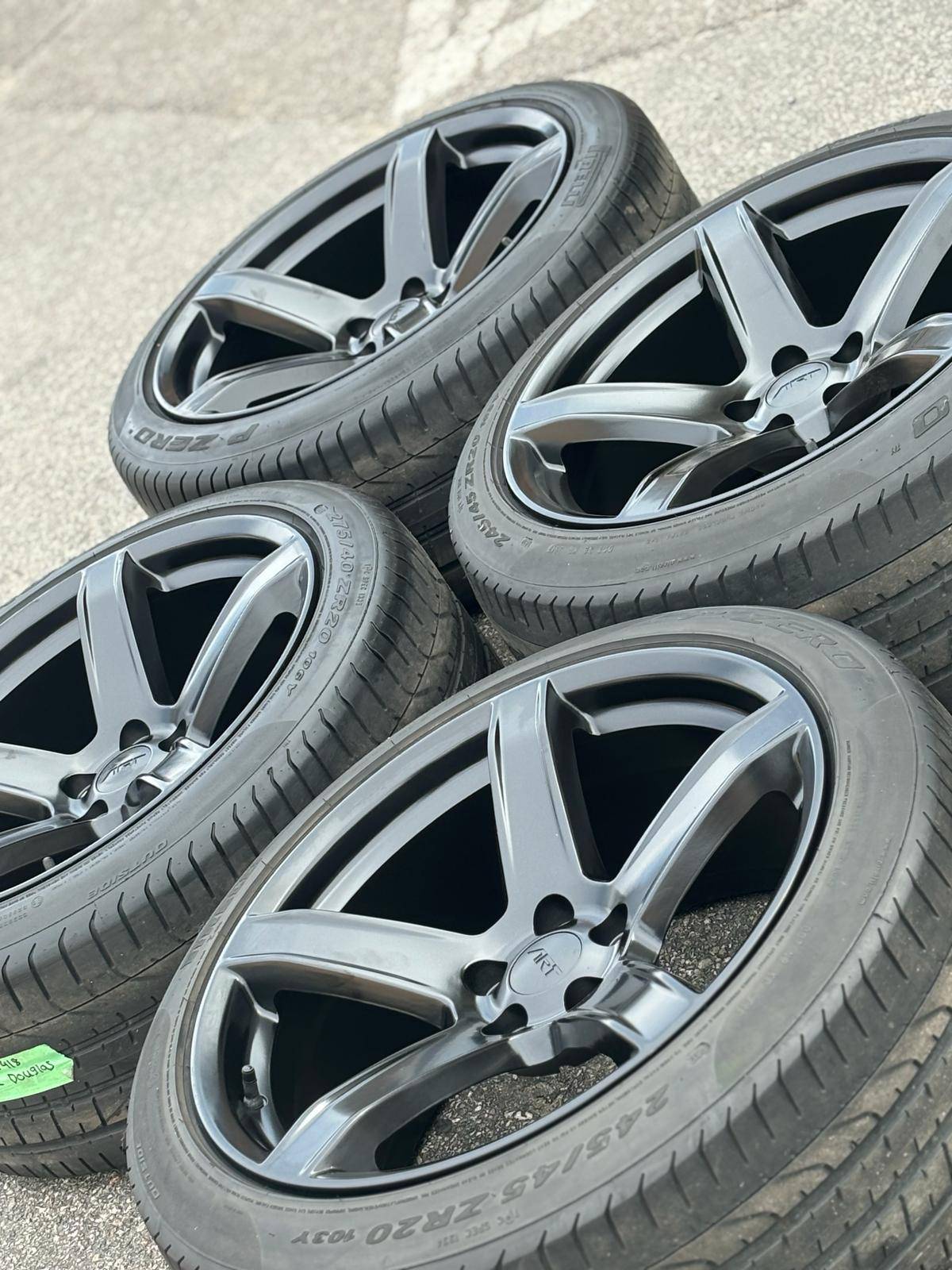 NEW 20”Hellcat rep(5x115)+used Pirelli-Charger/Challenger/300