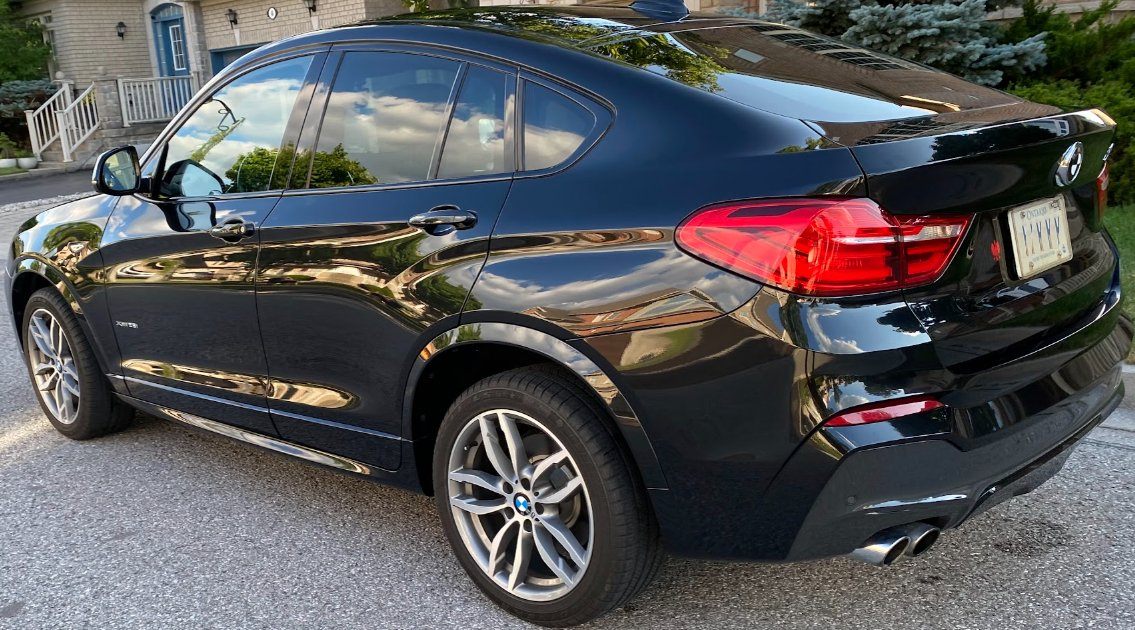2017 BMW x4 xDrive fully loaded with M PKG - photo 3