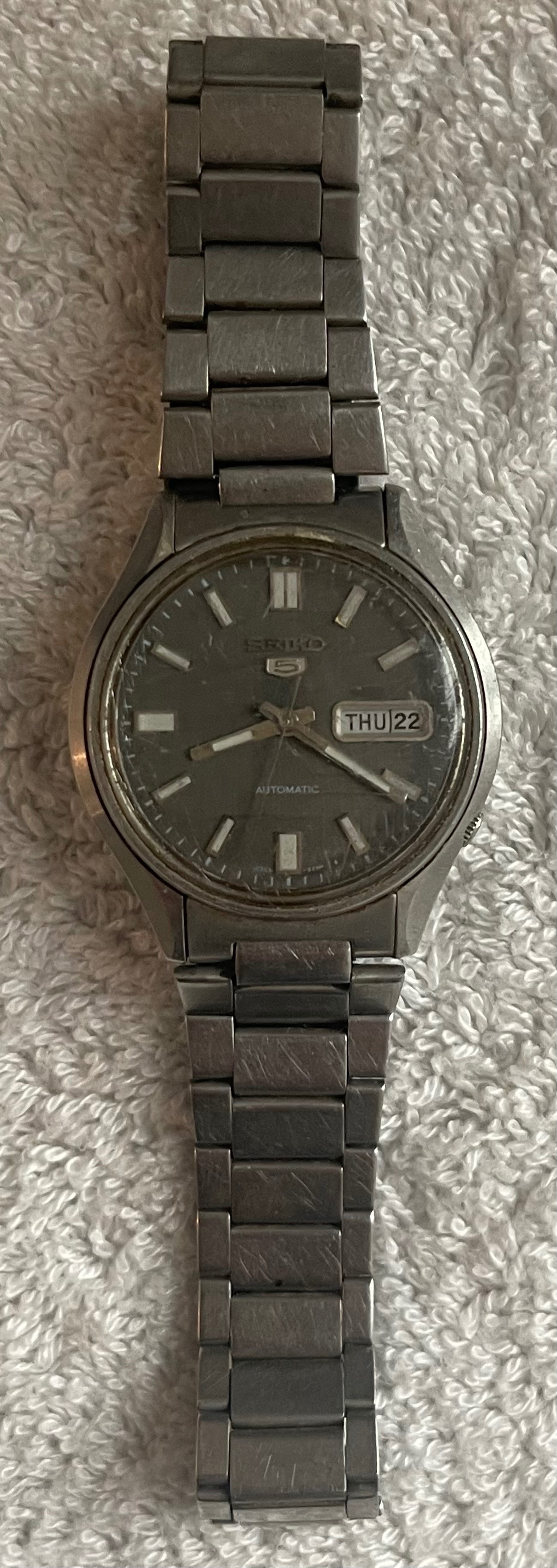 Vintage 1984 Seiko 5 Automatic Watch 6309-8230 - RUNS - photo 3