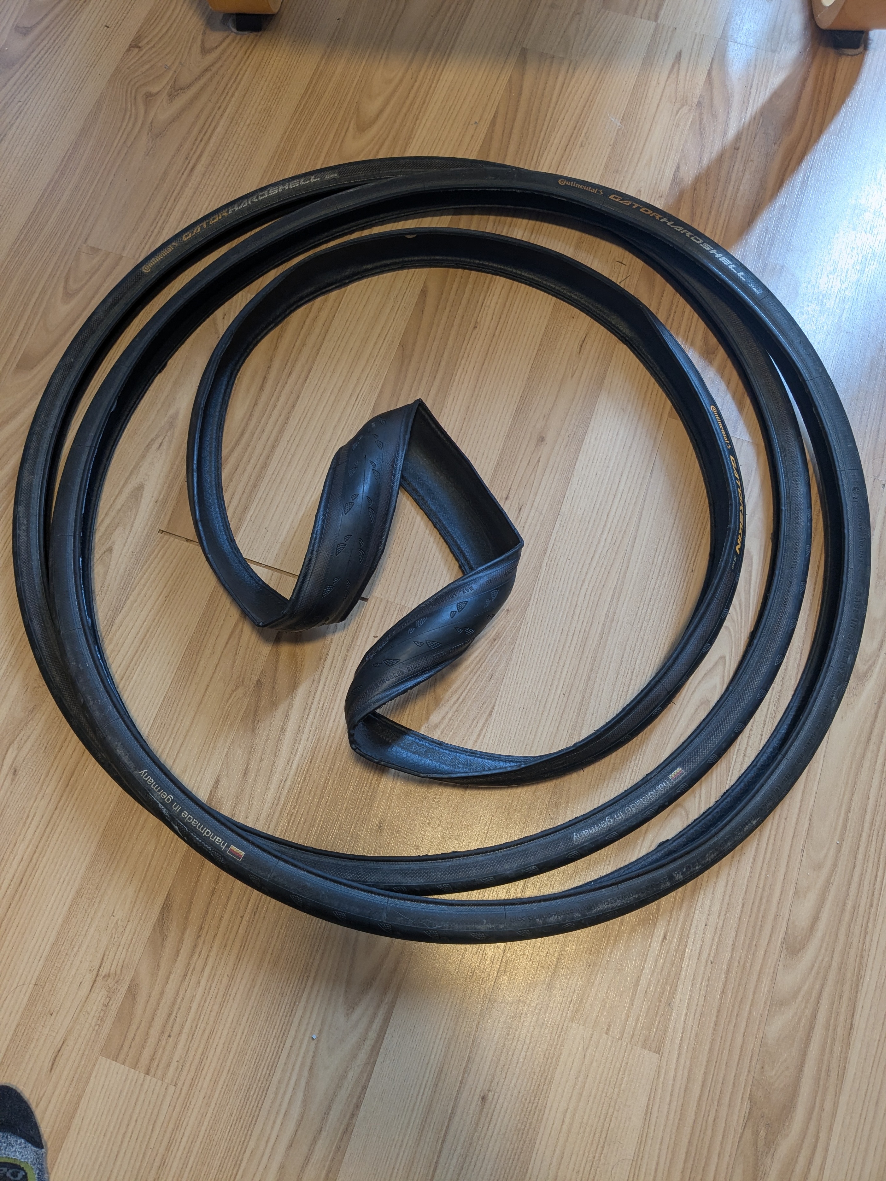 Continental Gatorskin Road Bicycle Tires 622-25 - photo 5