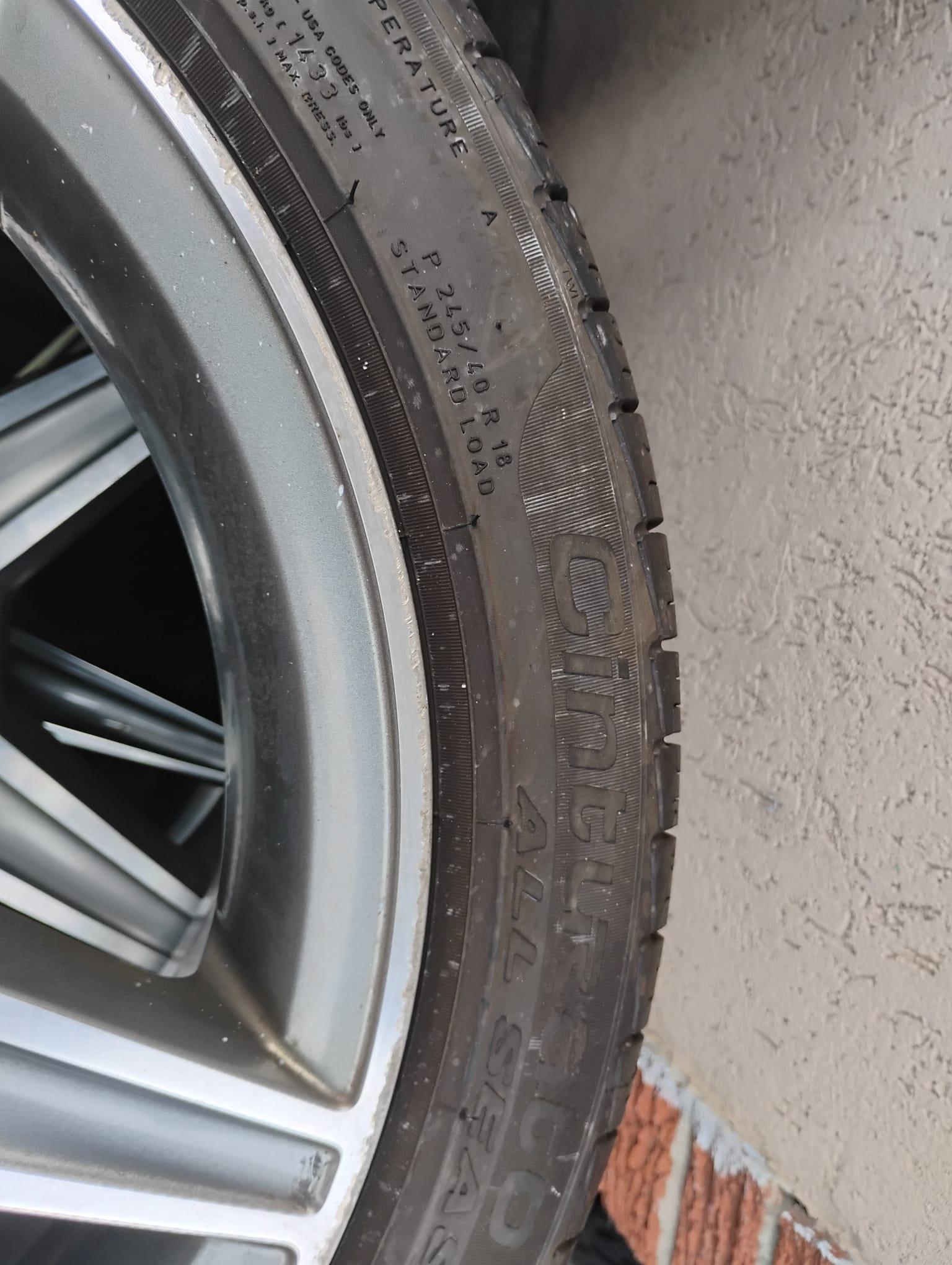 Set of 3 - Mercedes 5 Star AMG Aluminum 18" Rims - photo 3
