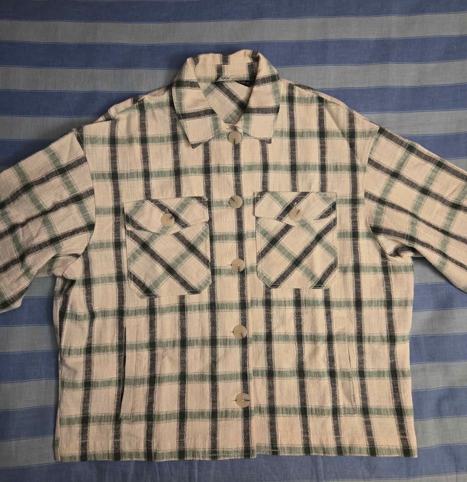 ZARA SHACKET JACKET WOMENS SMALL WHITE GREEN BLACK PLAID PATTERN