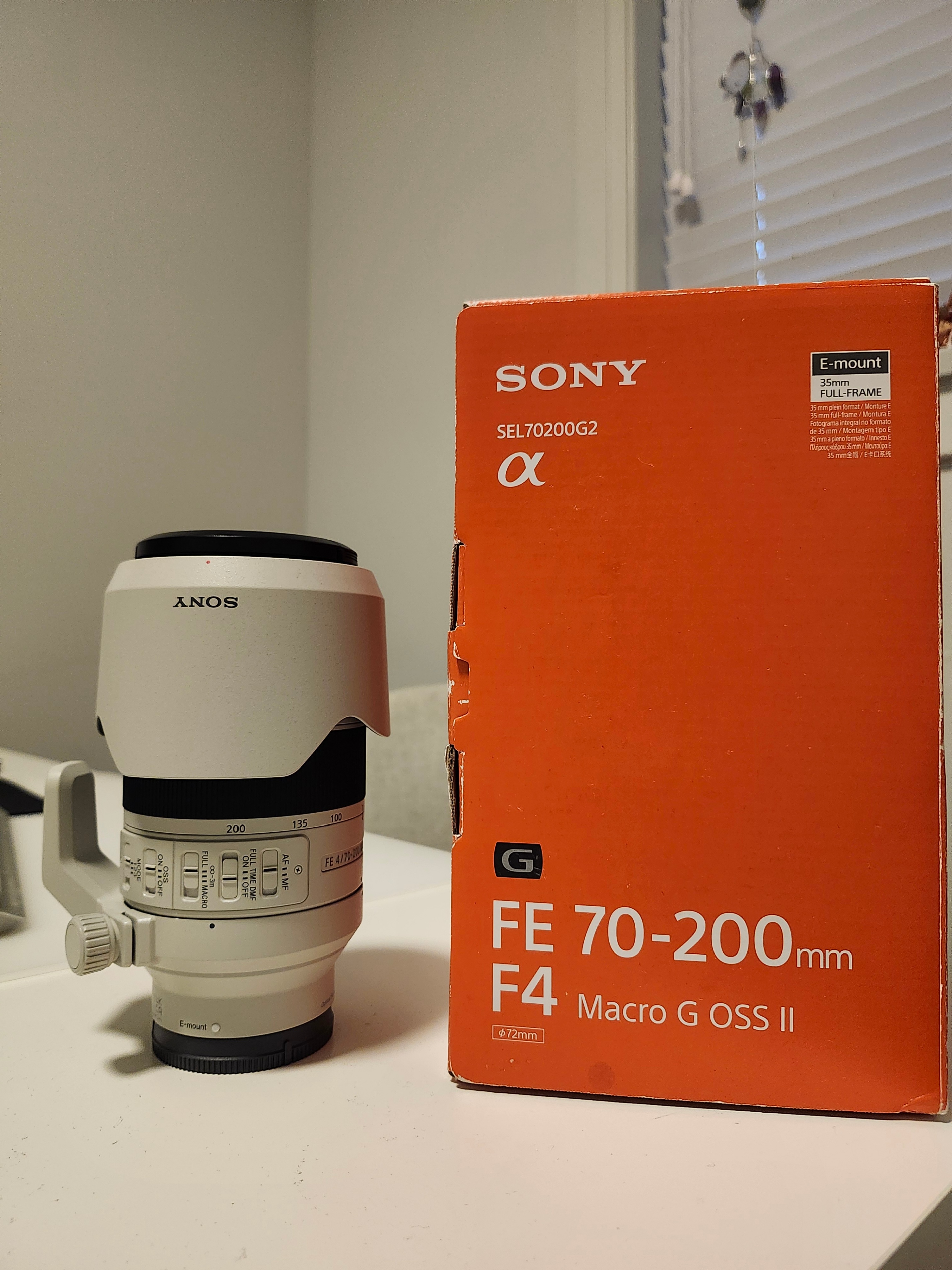Sony FE 70-200mm f/4 Macro G OSS II