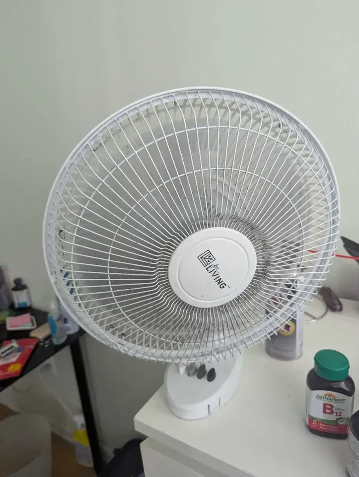 For Living Desk Fan need to sale it before 31/07 - photo 2