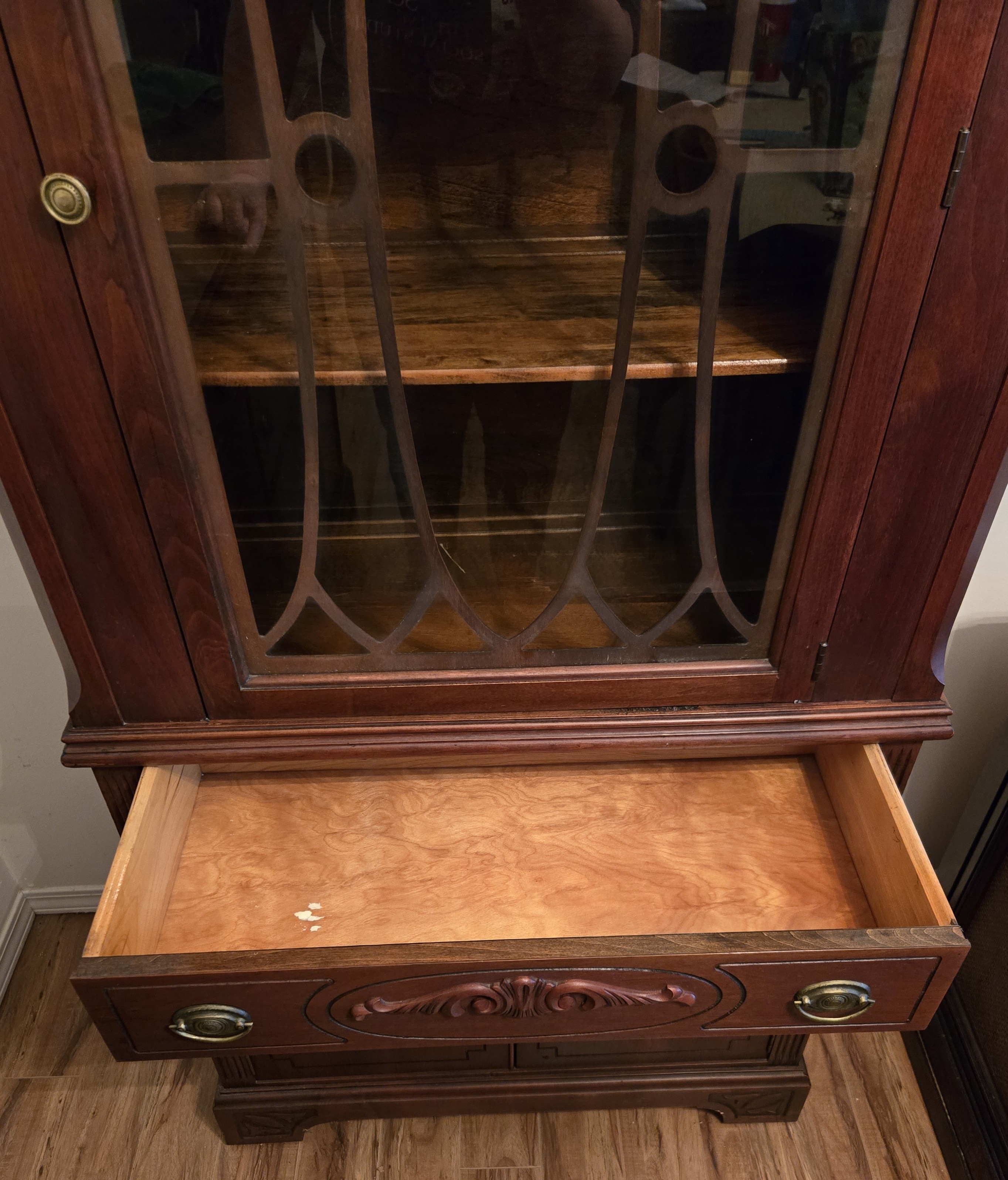 1920s Krug Bros. Federal Revival China Cabinet & Buffet - photo 5
