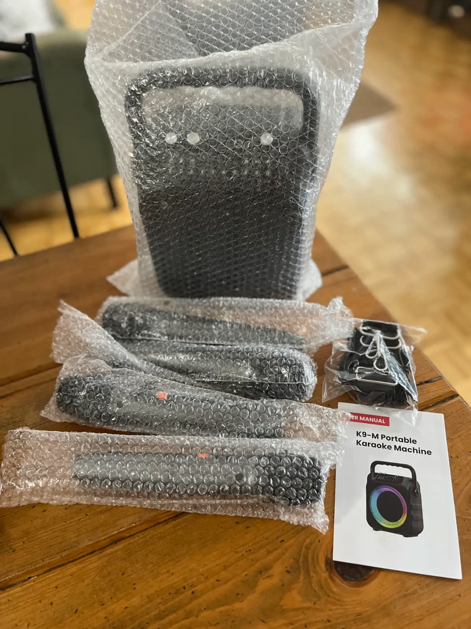 Karaoke Machine - Portable, 4 Mics, New - photo 2