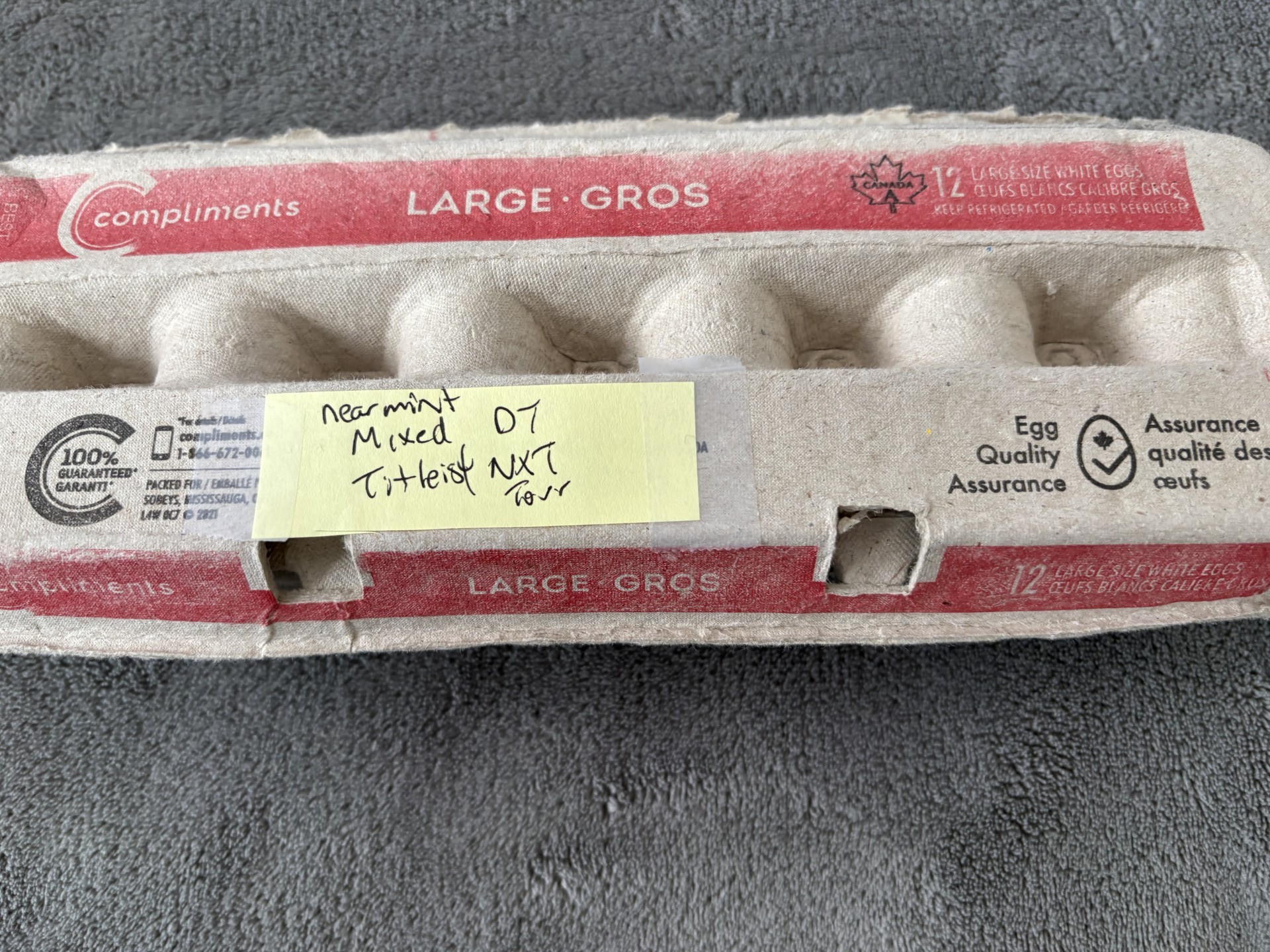 Titleist Golf Balls Near Mint Condition - photo 2