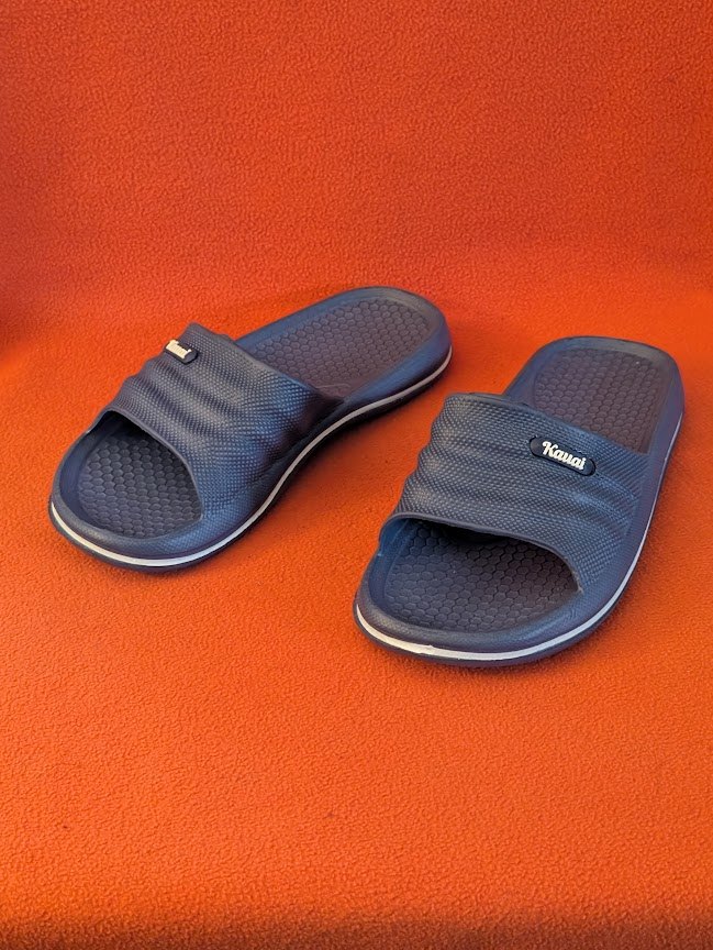 Little Kids size 1 slip-on slide slippers